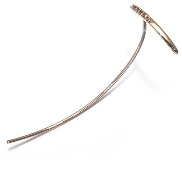 Hirotaka Earrings Diamond 0.03Ct Trapeze Arrow 10K 416 Yellow Gold: Hirotaka Earrings Diamond 0.03Ct Trapeze Arrow 10K 416 Yellow Gold The Hirotaka Earrings feature a stunning natural diamond set in 10k yellow gold, showcasing the beauty of a 0.03ct trapeze arrow