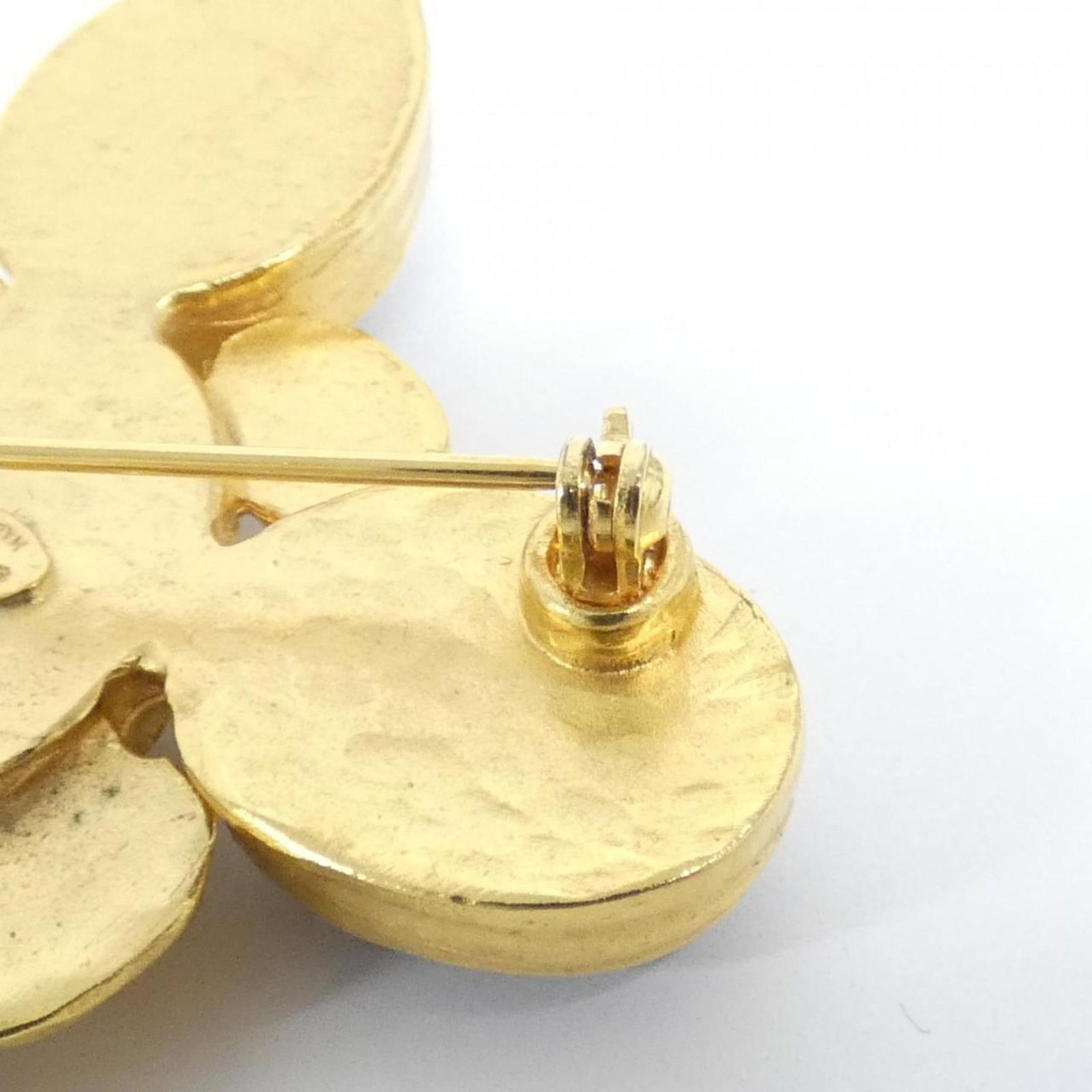 Chanel Brooch - 6
