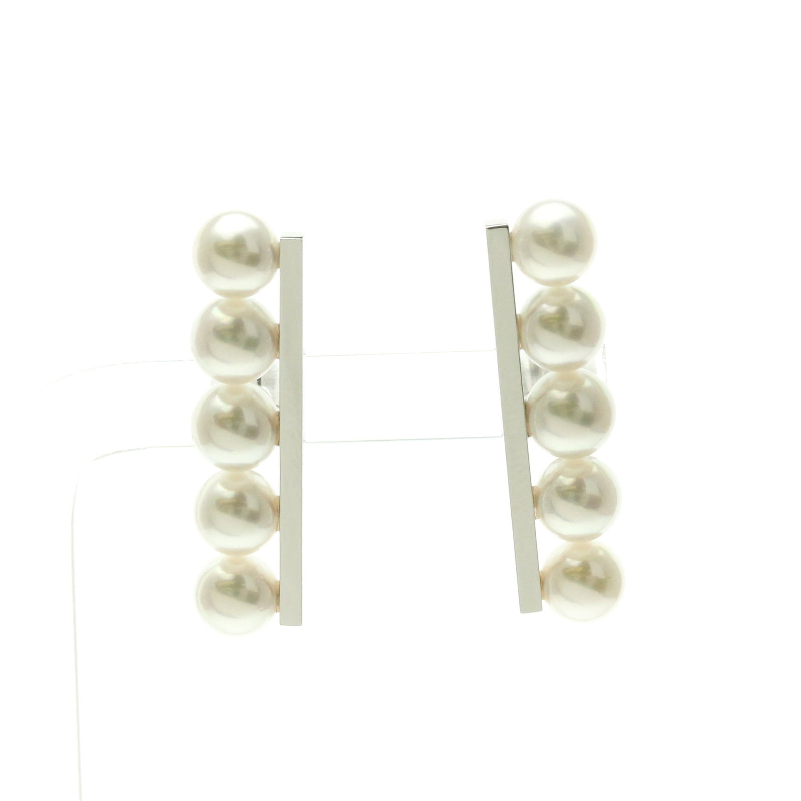 Tasaki Stud Earrings White Gold (18K) (1 of 9)