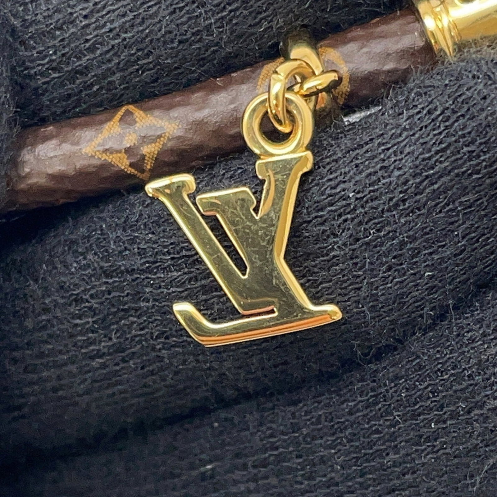 Louis Vuitton Monogram Bracelet - 7