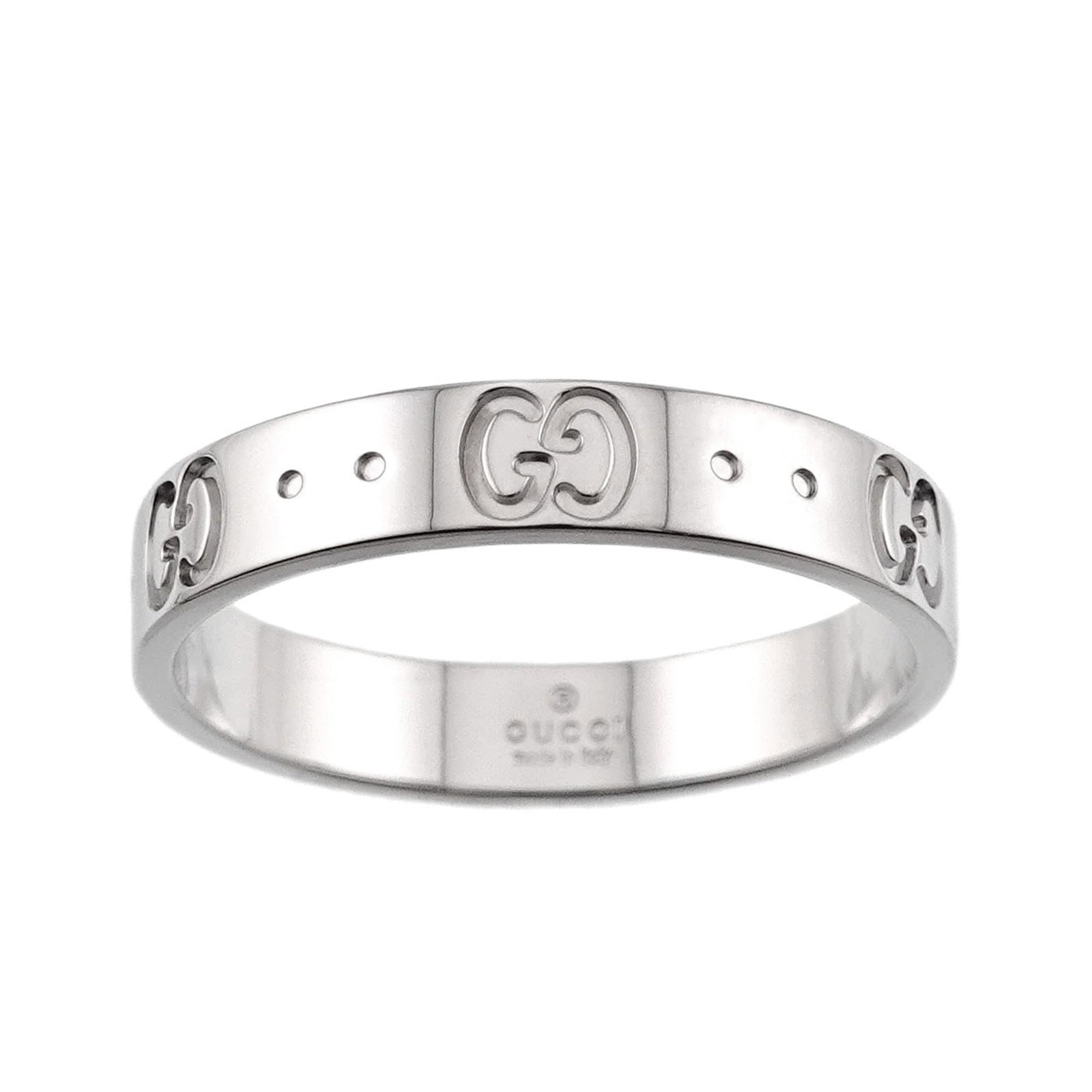 White Gold 18K Band Ring Gucci: White Gold 18K Band Ring Gucci White Gold 18K Band Ring Gucci - A refined and elegant design, this band ring boasts a luxurious white gold finish with an 18K composition. Bearing a signature, this