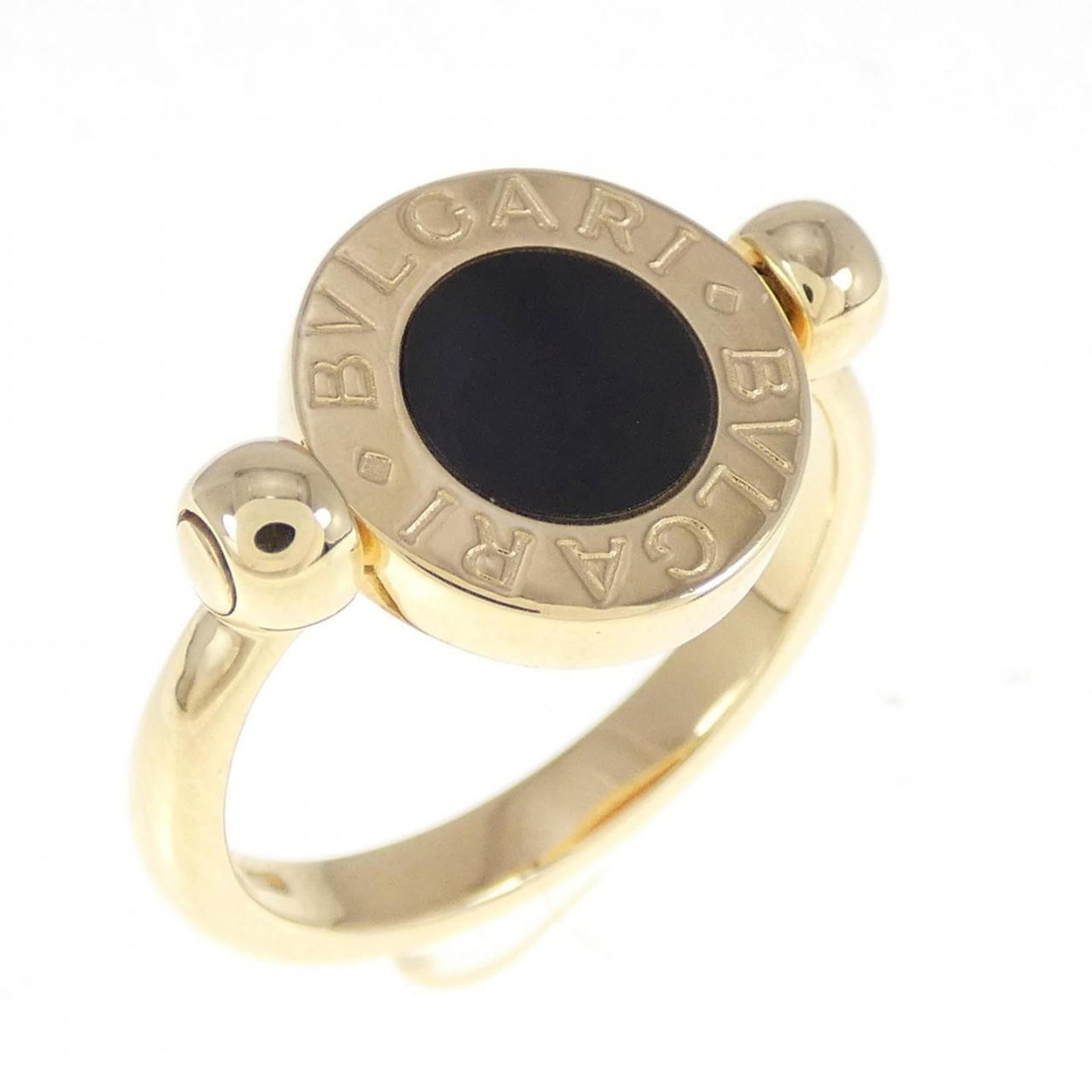 Bvlgari Band Ring Yellow Gold (18K): Bvlgari Band Ring Yellow Gold (18K) Yellow Gold (18K) Bvlgari Band Ring for Women - A stylish and elegant accessory, this band ring features the iconic Bvlgari design in 18K yellow gold. With its