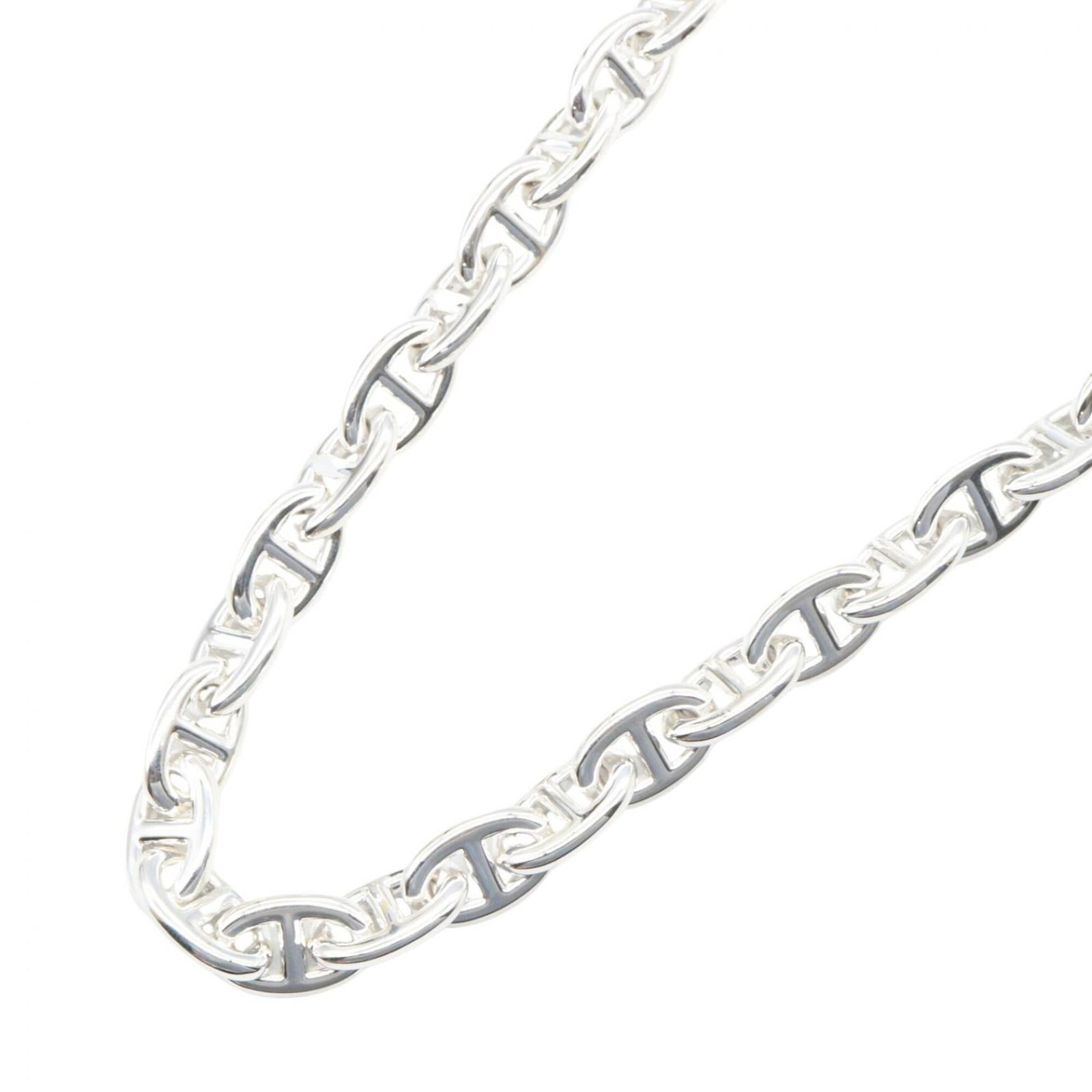Hermes Chaine D'Ancre Pm Necklace Sterling Silver 925 Women'S Jewelry Tone: Hermes Chaine D'Ancre Pm Necklace Sterling Silver 925 Women'S Jewelry Tone Sterling silver necklace from Herm?s, featuring the iconic Chaine D'Ancre design. This women's jewelry piece boasts a timeles