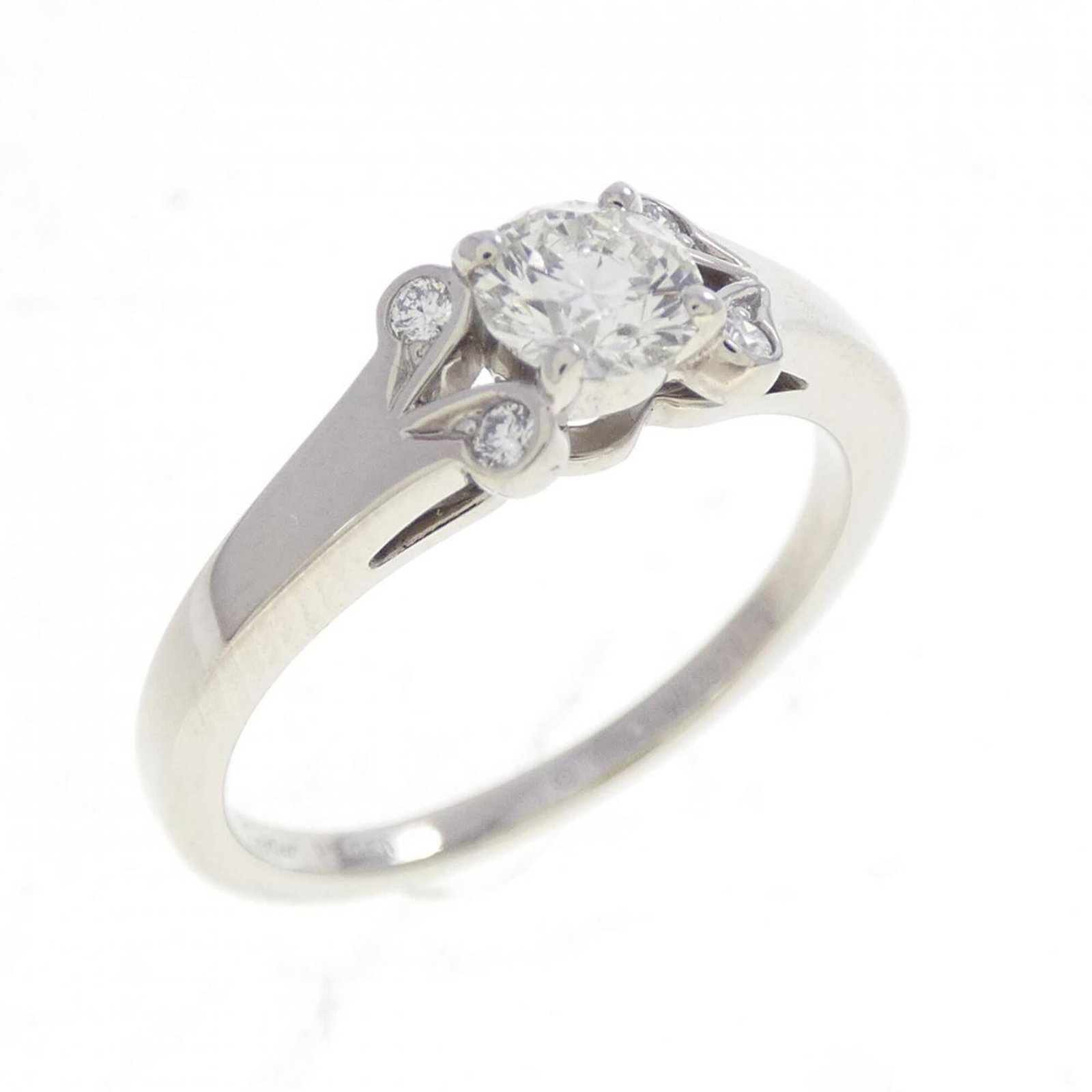 Ring Band by Platinum 950: Ring Band by Platinum 950 51 Us Size Platinum 950 Cartier Ring Band with Diamond Weight (Ct.): 0.33, featuring a unique combination of style and luxury. Made from high-quality platinum material, this