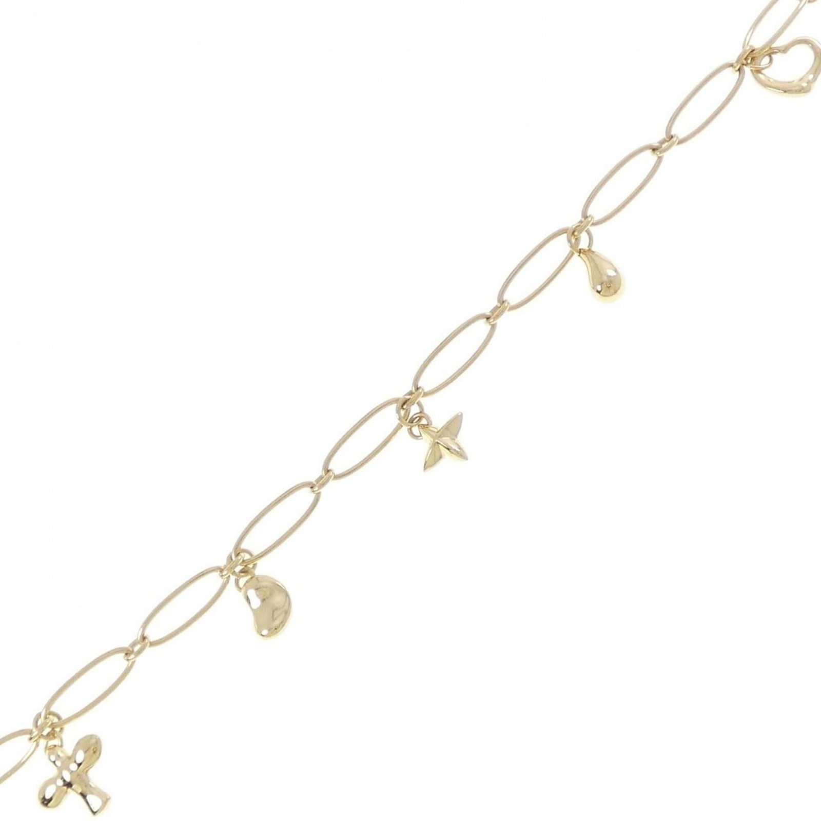 Tiffany Charm Bracelet Yellow Gold (18K): Tiffany Charm Bracelet Yellow Gold (18K) Yellow gold (18K) charm bracelet with a classic design, crafted from durable 1.92cm wide yellow gold, weighing 12.7g and measuring 18cm in total length. The br