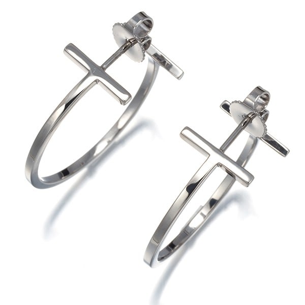 Tiffany Co Earrings Hoop Wire Medium 18K White Gold: Tiffany Co Earrings Hoop Wire Medium 18K White Gold Tiffany & Co.'s medium 18k white gold hoop earrings showcase the iconic Tiffany T Wire style, a signature collection piece. The earring's 18k metal