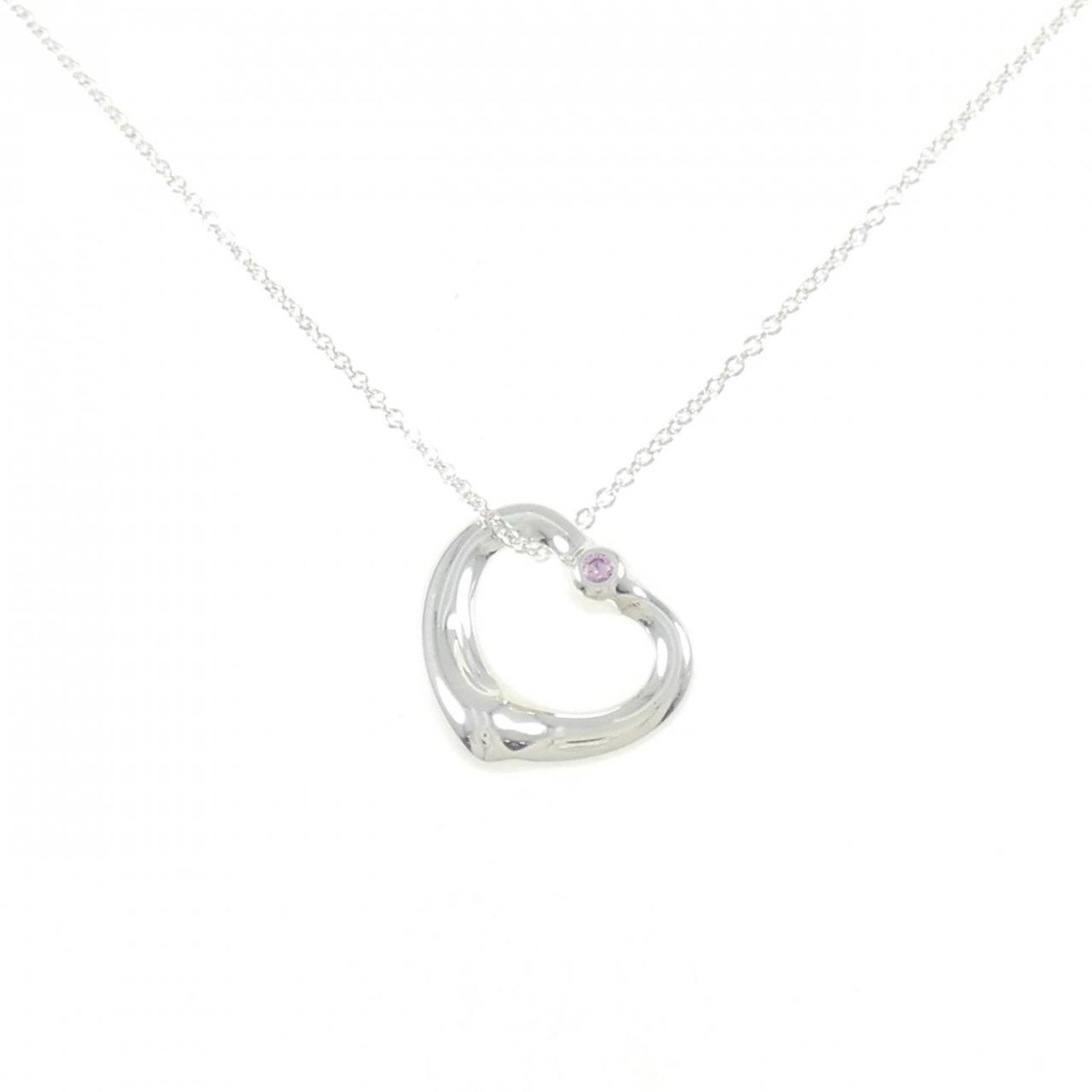 Heart Open Tiffany Necklace: Heart Open Tiffany Necklace Silver 925 Tiffany Necklace featuring a beautiful sapphire pendant, crafted with elegant design and precision. The necklace boasts a sturdy silver chain with a comfortable 