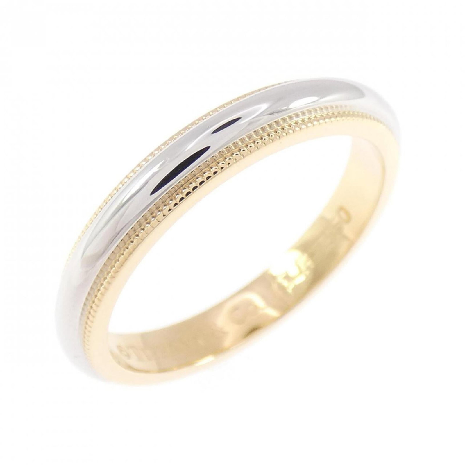 Tiffany Ring Gold Yellow 18K: Tiffany Ring Gold Yellow 18K Yellow Gold 18K Tiffany Ring Band - A high-quality, yellow gold band bearing the signature of its creator. Made from 18K yellow gold, this ring features a classic design t