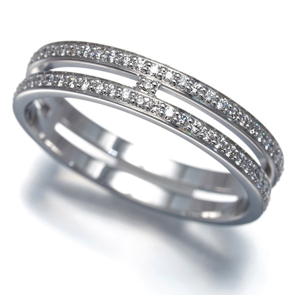 Hermes Ring Diamond Ariane Full Eternity Eu50 18K 750 White Gold: Hermes Ring Diamond Ariane Full Eternity Eu50 18K 750 White Gold 18k white gold band adorned with a natural diamond, part of the iconic Ariane collection by Hermes. This full eternity ring showcases a