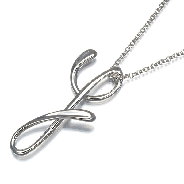 Tiffany&Co. Necklace Alphabetletter Initial Y 925 Sterling Silver: Tiffany&Co. Necklace Alphabetletter Initial Y 925 Sterling Silver Sterling silver necklace featuring a pendant with the alphabet letter Y, crafted by Tiffany&Co. This elegant piece showcases the brand
