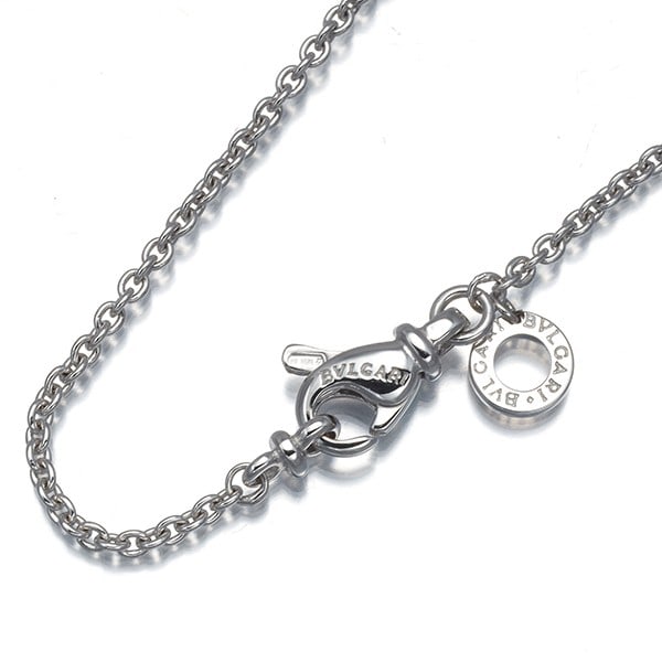 Bvlgari Chain Necklace Bvlgari 40cm 18k White Gold: Bvlgari Chain Necklace Bvlgari 40cm 18k White Gold Bvlgari Chain Necklace in 18k White Gold, a sleek and sophisticated design featuring a 40cm chain made from high-quality white gold. This BVLGARI