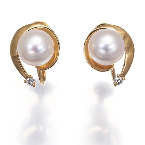 Tasaki Earrings Akoya Pearl 7.1Mm Diamond 0.01Ct/ 0.01Ct 18K Yg (1 of 5)