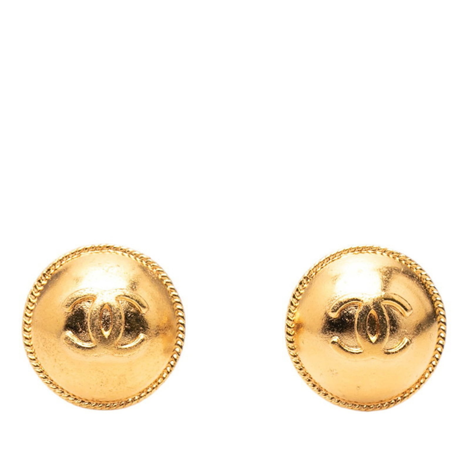 Chanel Clip Earrings: Chanel Clip Earrings Gold Chanel Clip Earrings with Traces of Usage. These clip earrings feature the iconic Chanel design and have been worn, showing signs of scratches and dirt. In good condition