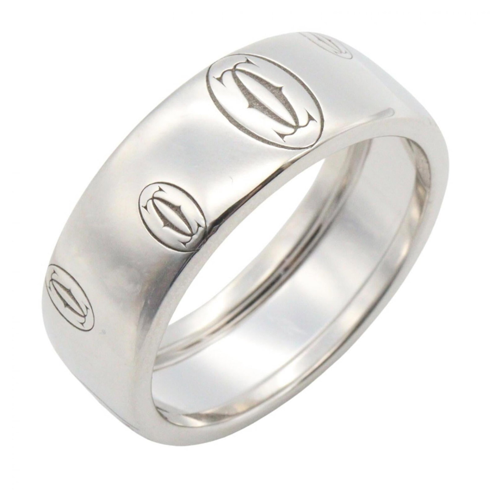 White Gold Cartier Band Ring 18K: White Gold Cartier Band Ring 18K 18K White Gold Cartier Band Ring in excellent condition, featuring the iconic brand's signature style. This men's and women's band ring boasts a sleek silver finish,