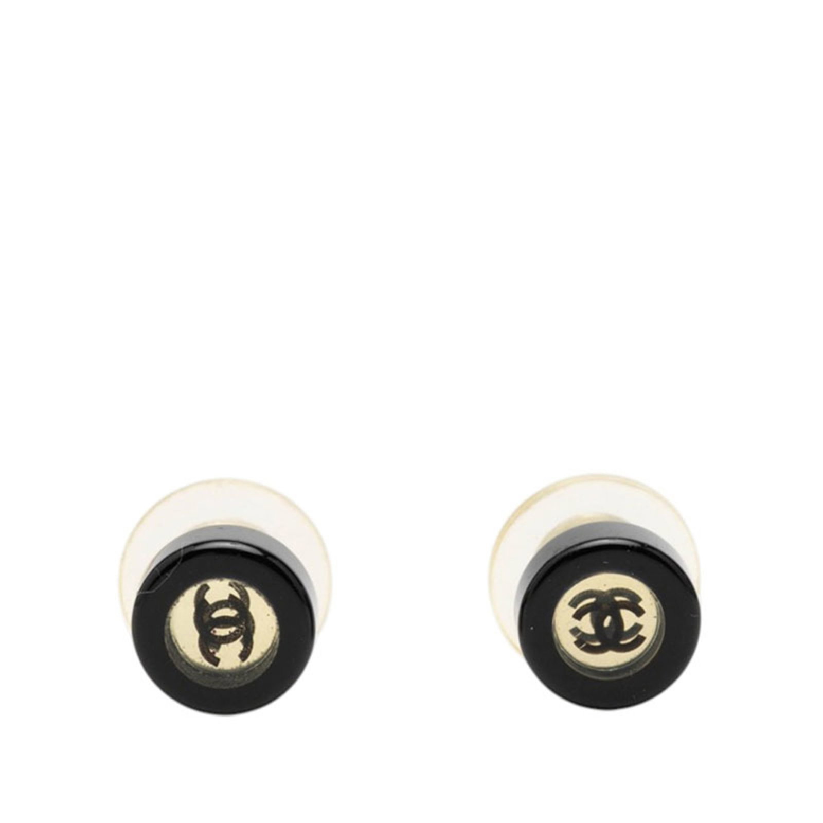 Chanel Stud Earrings Metal Plastic: Chanel Stud Earrings Metal Plastic Chanel Stud Earrings Metal Plastic - Black and Silver. Made from metal and plastic, these stud earrings feature a sleek black and silver design. Available in a size