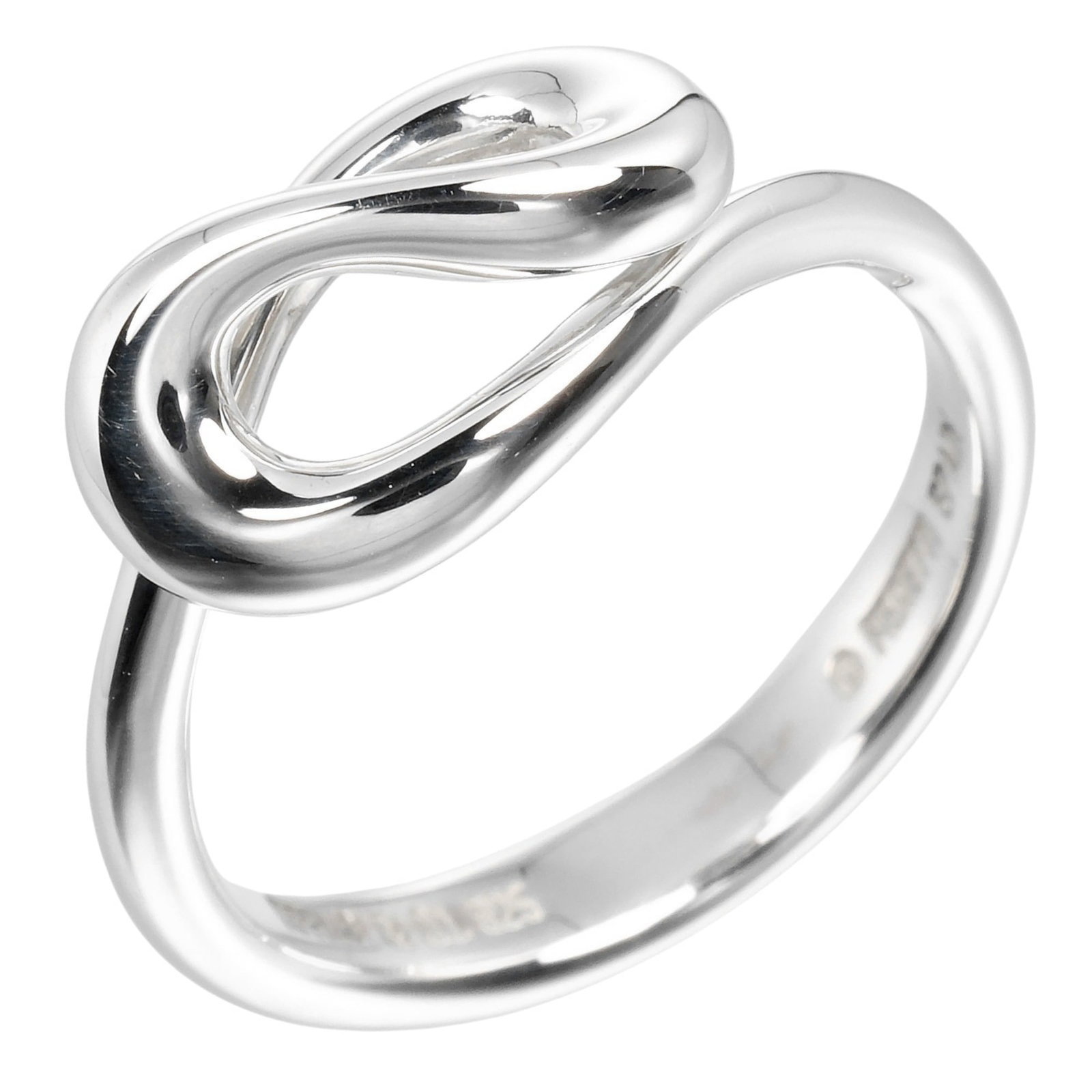 Tiffany Band Ring Silver 925: Tiffany Band Ring Silver 925 Silver band ring from Tiffany, made from high-quality Silver 925 material. The item bears some minor scratches and dirt, but remains in very good condition overall. This u
