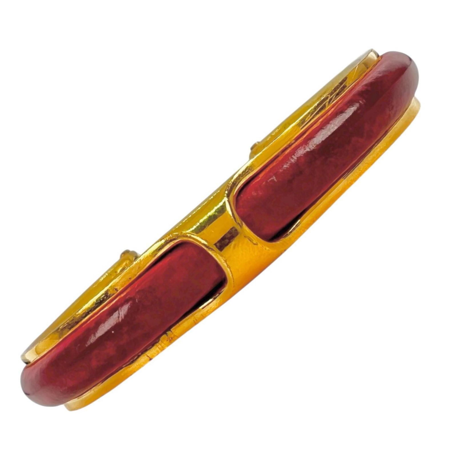 Hermes Bangle Gold Plating: Hermes Bangle Gold Plating Gold-plated bangle from Hermes, featuring a classic design with subtle red accents. Measuring 18cm in length, this bangle showcases the luxury brand's signature style. With