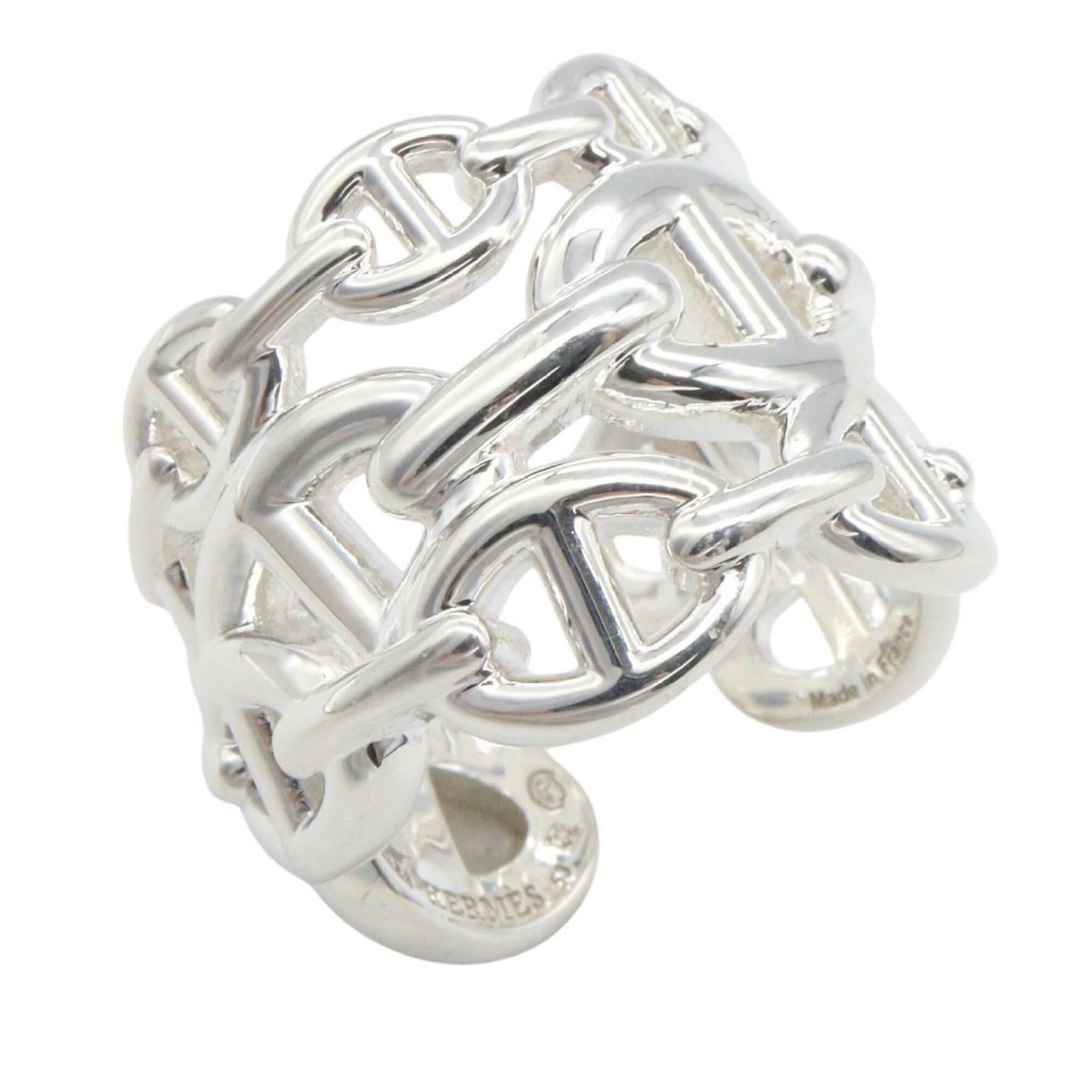 Ring Hermes Silver Band 925: Ring Hermes Silver Band 925 Silver band ring from Hermes, made from high-quality silver (925). This used item shows hardly any signs of wear and is in like-new condition. Its sleek design makes it a s