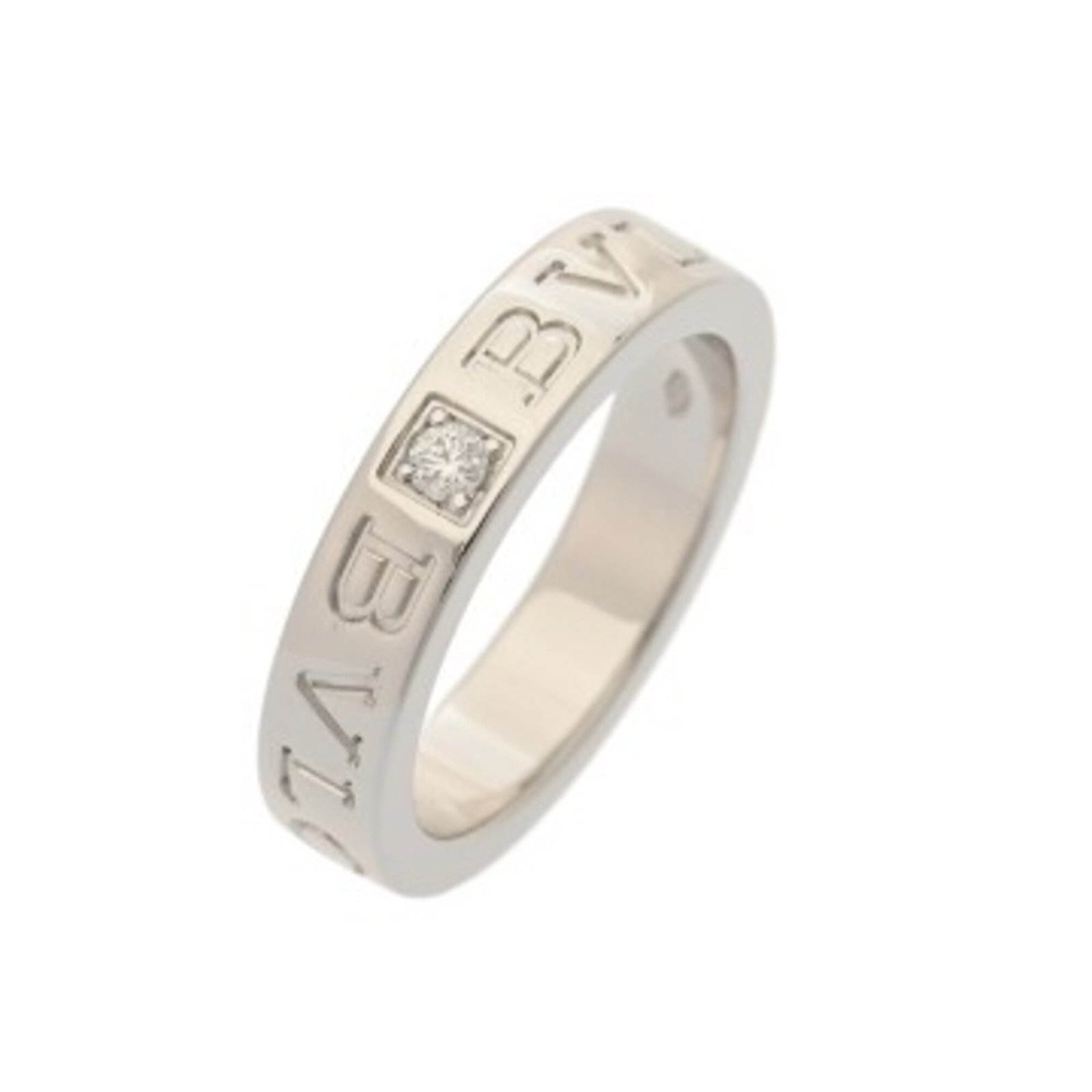 Bvlgari Band Ring White Gold (18K): Bvlgari Band Ring White Gold (18K) Bvlgari Band Ring White Gold (18K) is a pre-owned, high-end band ring featuring white gold construction and an 18K material. The item bears some minor signs of