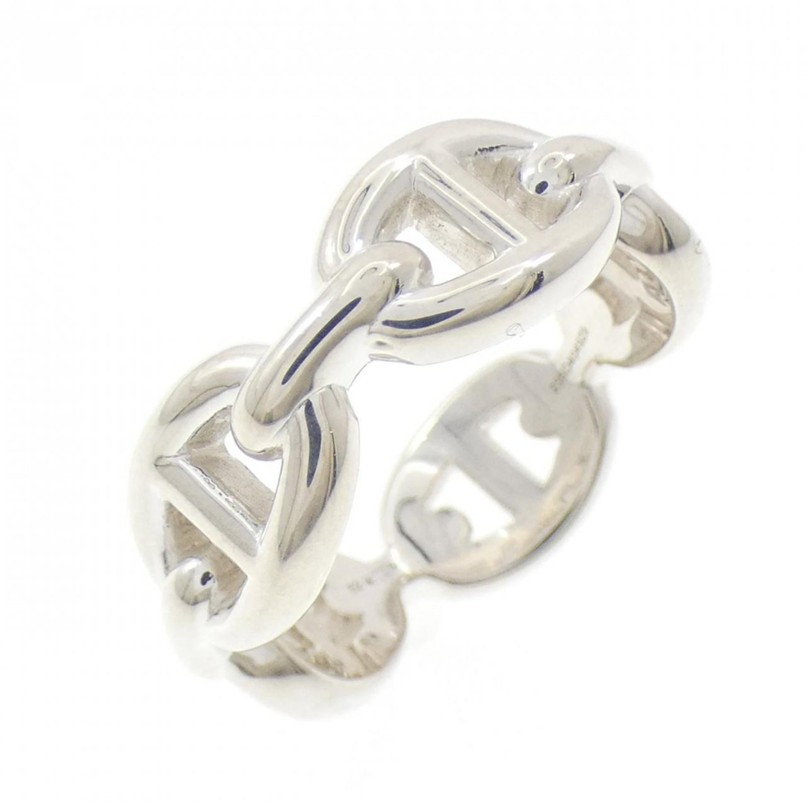Ring Hermes Silver Band 925: Ring Hermes Silver Band 925 The Hermes Silver Band 925 features a sleek and sophisticated design, crafted from high-quality silver. With a brand size of 52 and corresponding US size 6.5, this band