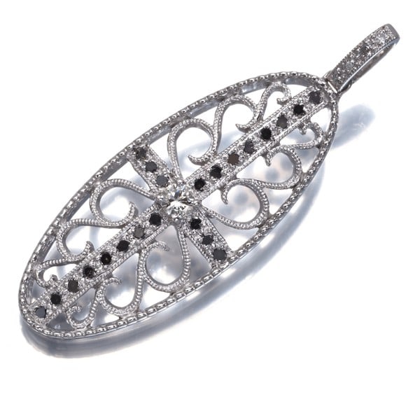 Black&Clear Diamond 0.243Ct Milgrain Openwork Drop Pendant 18K 750 White Gold: Black&Clear Diamond 0.243Ct Milgrain Openwork Drop Pendant 18K 750 White Gold 18k White Gold Milgrain Openwork Drop Pendant features a stunning Black&Clear Diamond weighing 0.243 carats, set in an int