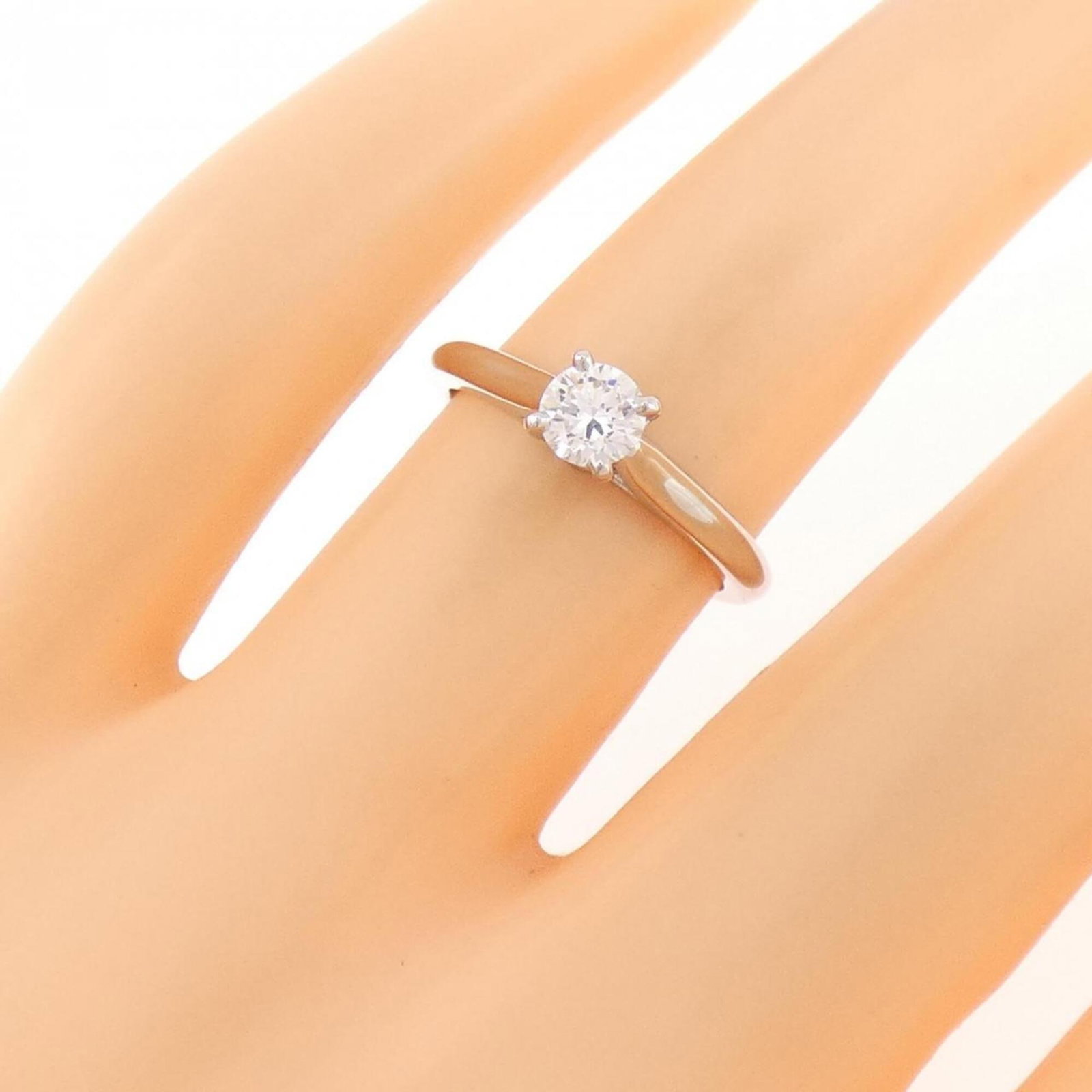 Cartier 1895 Ring 0.31Ct - 5