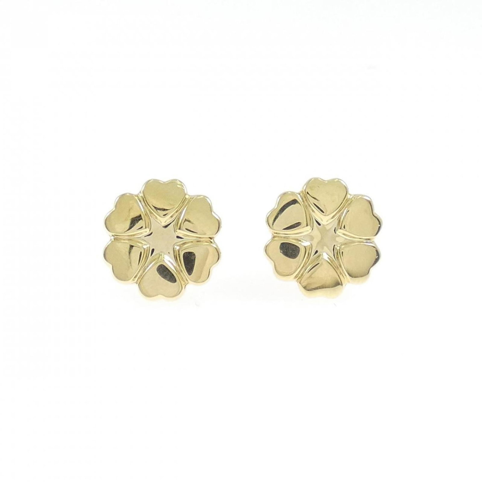 Crown of Hearts Tiffany Earrings: Crown of Hearts Tiffany Earrings Yellow Gold Crown of Hearts Tiffany Earrings in Excellent Condition. These stunning earrings feature a 10.60mm x 10.60mm yellow gold stone, set in high-quality yellow
