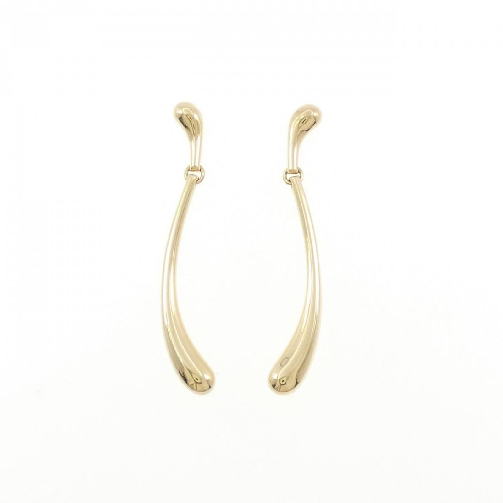 Gold Stud Yellow Earrings Tiffany: Gold Stud Yellow Earrings Tiffany Yellow gold stud earrings from Tiffany, measuring 42.00mm x 6.20mm and weighing 8g, feature a subtle yellow hue in 18K gold. The earrings have some minor scratches an