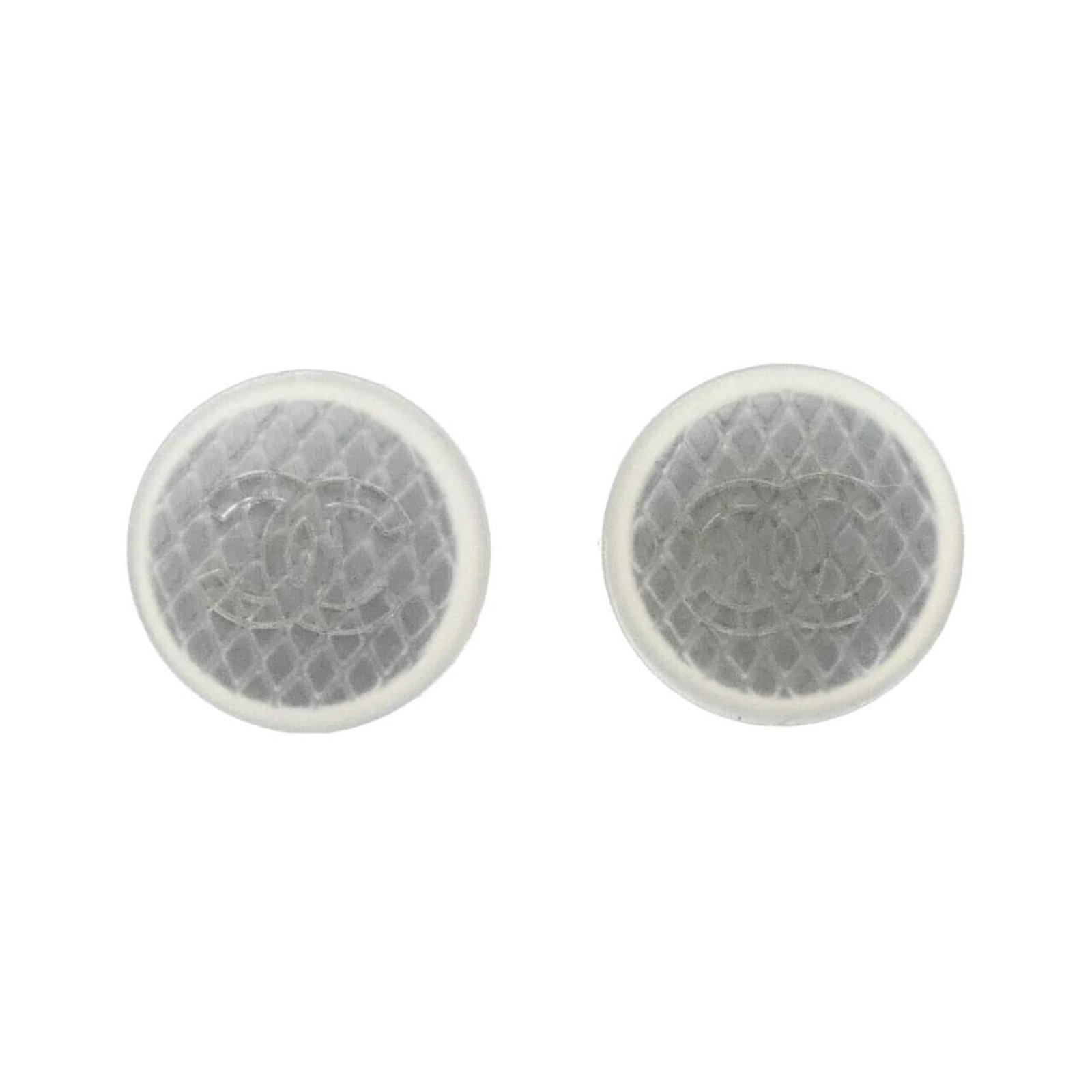 Chanel Clip Earrings: Chanel Clip Earrings Chanel Clip Earrings in Clear and Silver, featuring a classic design with a few traces of usage visible. The earrings are made of high-quality materials and have a sleek, modern l