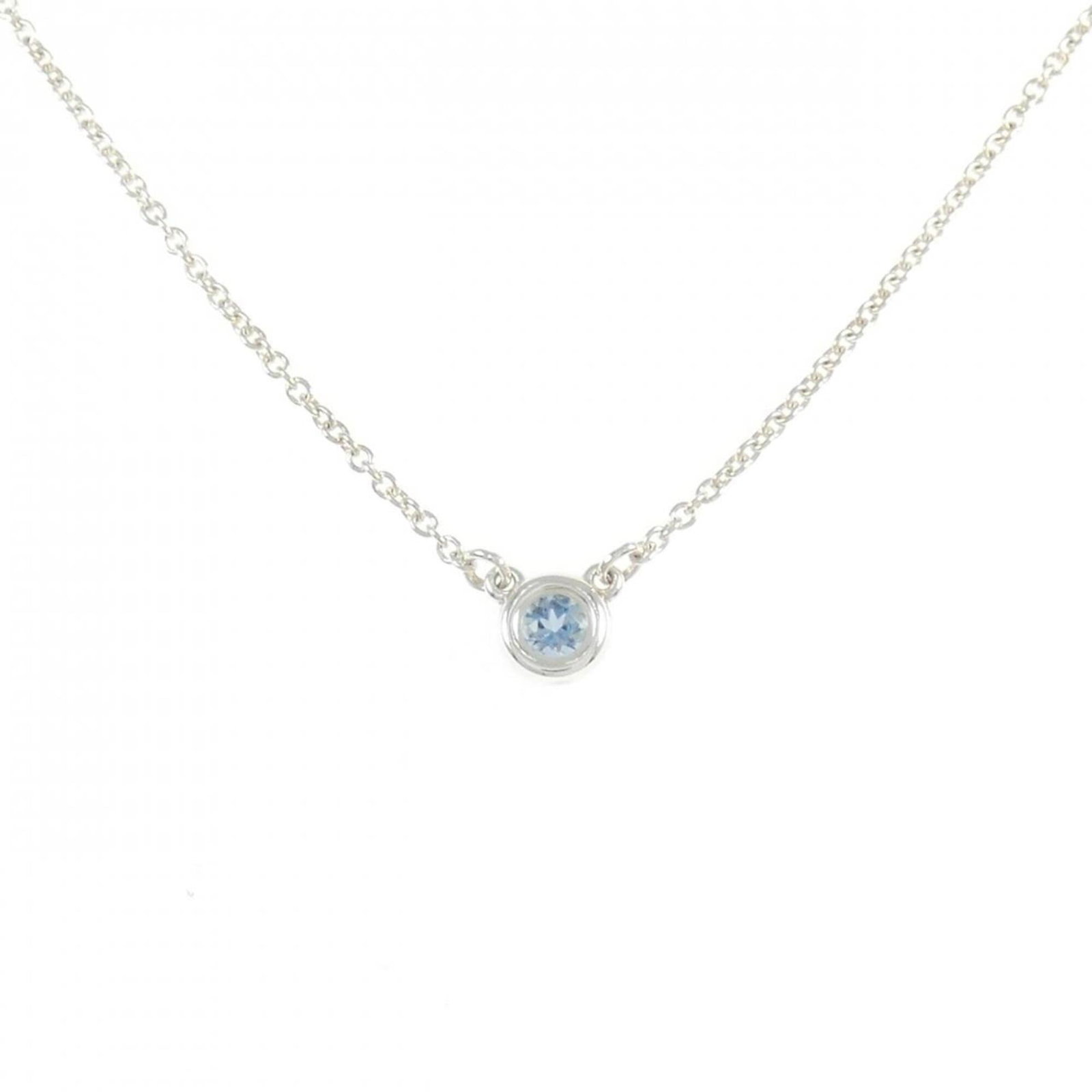 Tiffany Necklace by the yard: Tiffany Necklace by the yard Silver 925 necklace with a Tiffany logo, measuring 41 cm in circumference. Brought to you by the yard, this item features a classic design and a durable material. Used con