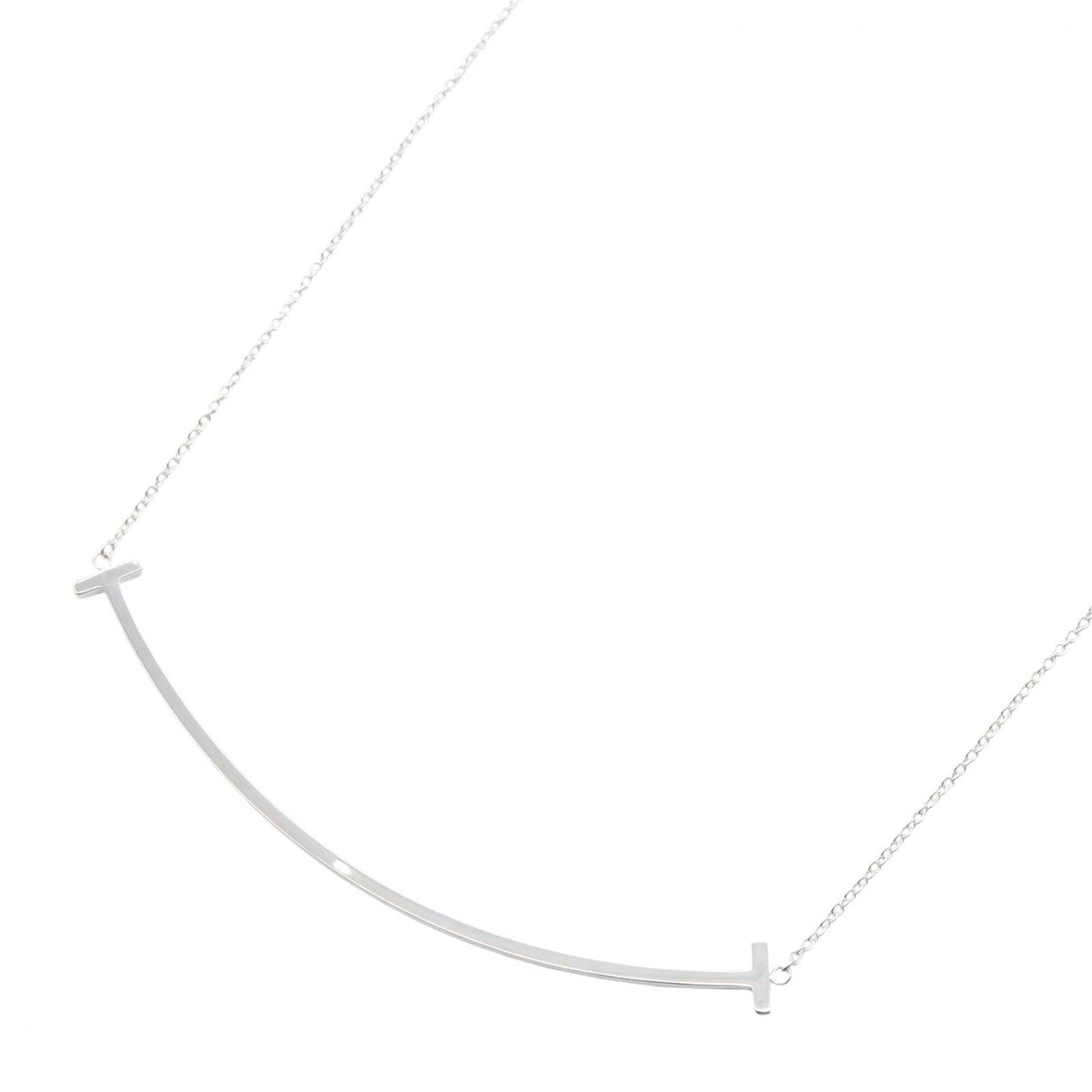 Tiffany & Co. T Smile Large Necklace 18K White Gold (Wg) Women'S Silver Tone: Tiffany & Co. T Smile Large Necklace 18K White Gold (Wg) Women'S Silver Tone Tiffany & Co. T Smile Large Necklace in 18K White Gold features a striking design with a 6mm x 67mm pendant, perfect for ad