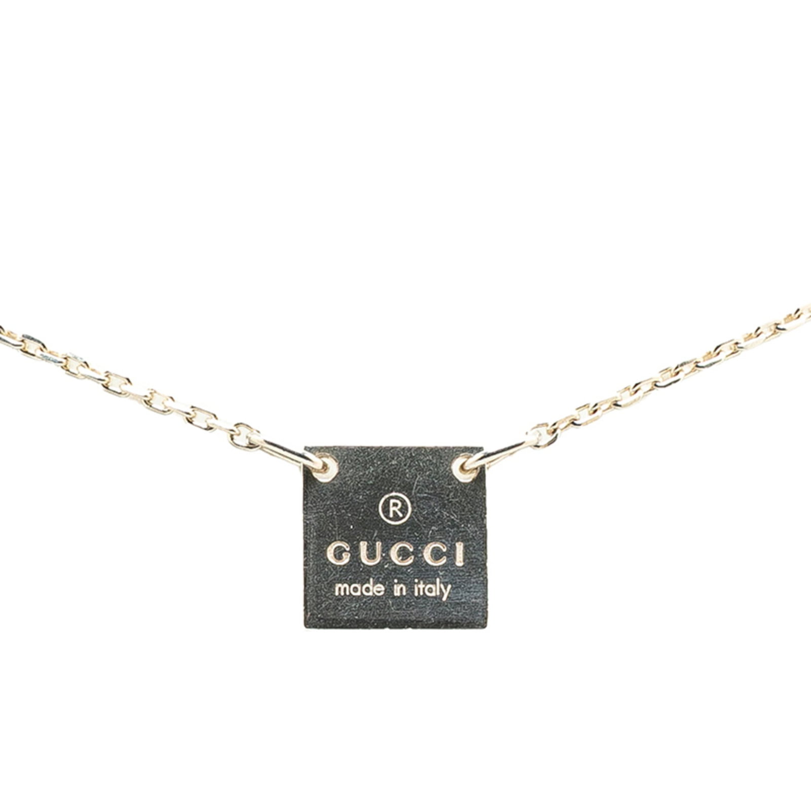 Gucci women Sv925 silver necklace plate logo in: Gucci women Sv925 silver necklace plate logo in Silver Gucci necklace plate logo in beige and silver, featuring a classic design with a subtle shine. The 925 sterling silver material provides durabili