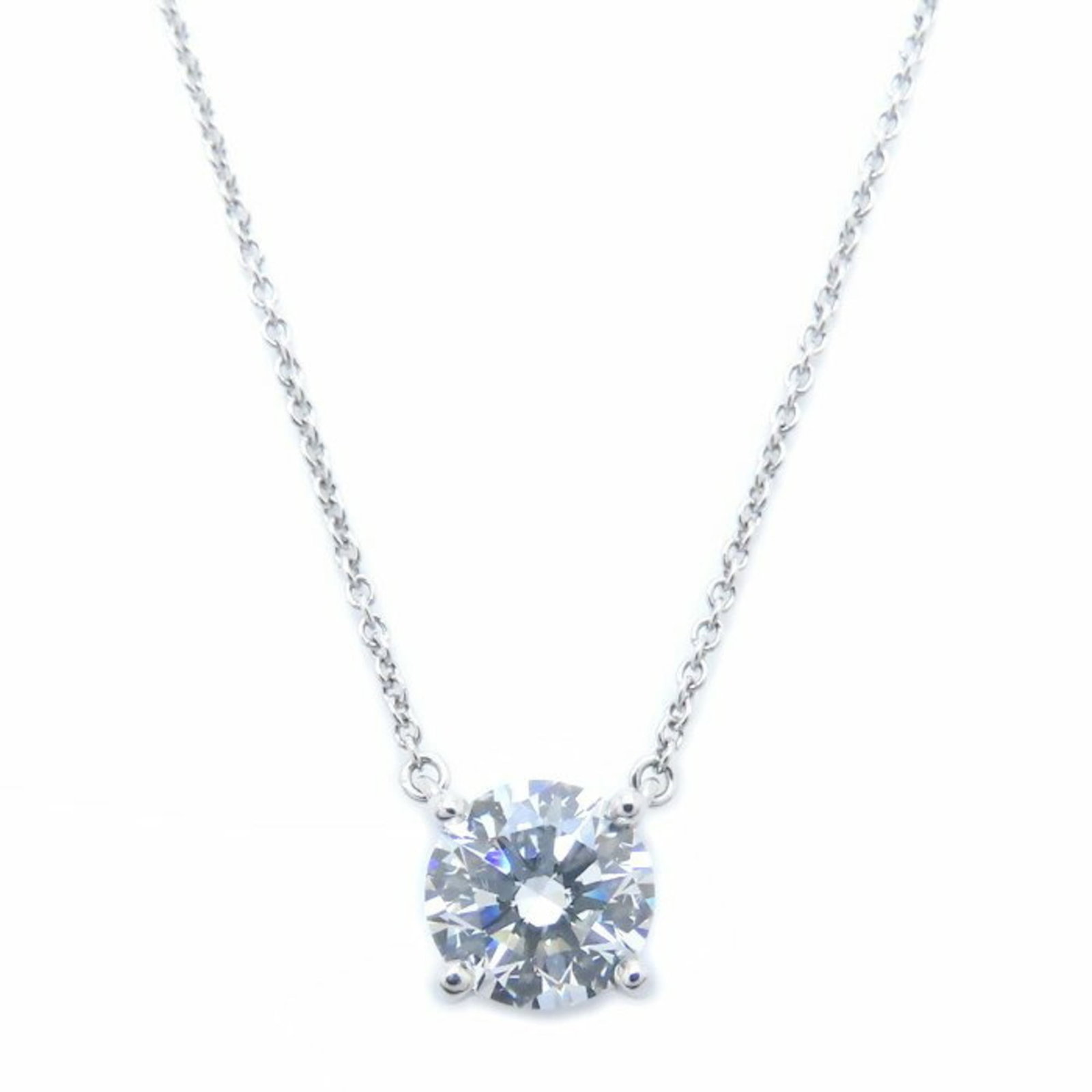 Tiffany & Co. Tiffany Solitaire Necklace With A 1.25Ct Diamond H.Vs1.3 Excellent Pt950 Platinum: Tiffany & Co. Tiffany Solitaire Necklace With A 1.25Ct Diamond H.Vs1.3 Excellent Pt950 Platinum Tiffany & Co.'s iconic Tiffany Solitaire necklace features a stunning 1.25ct diamond, certified H color 