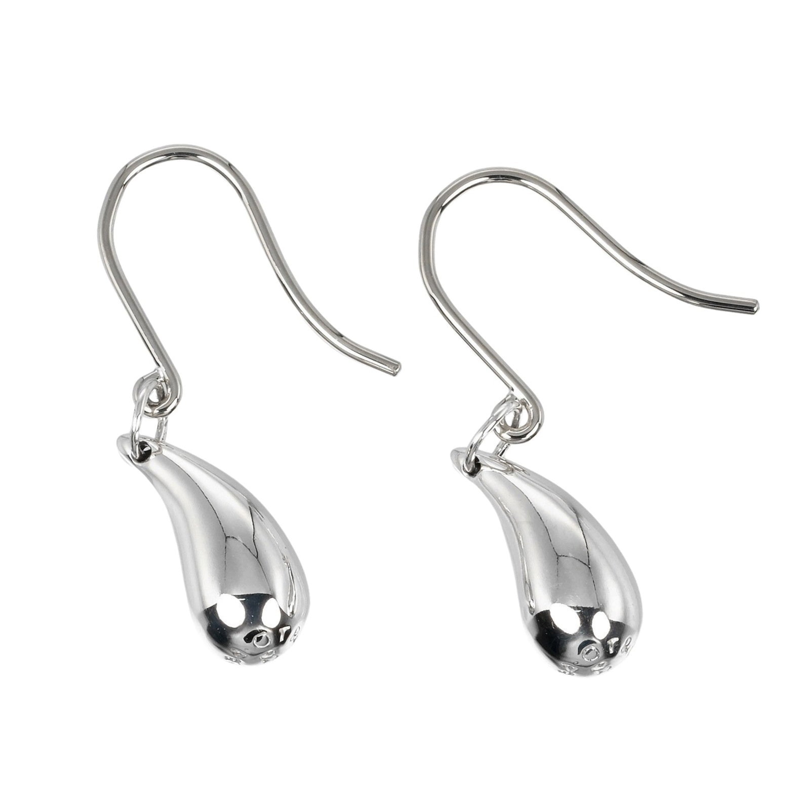 Drop earrings silver 925 by Tiffany: Drop earrings silver 925 by Tiffany Silver 925 by Tiffany drop earrings in excellent condition, bearing minor traces of usage and slight scratches. The intricate design showcases the hallmark quality