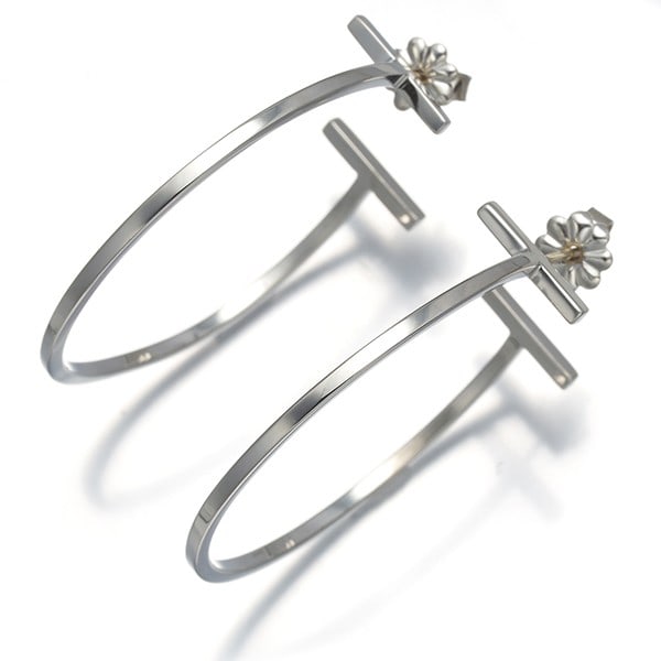 Sterling Silver Tiffany T Earrings Hoop Large 925: Sterling Silver Tiffany T Earrings Hoop Large 925 Sterling Silver Tiffany T Earrings Hoop Large 925 - A stunning example of Tiffany & Co.'s iconic design, these large hoop earrings showcase the