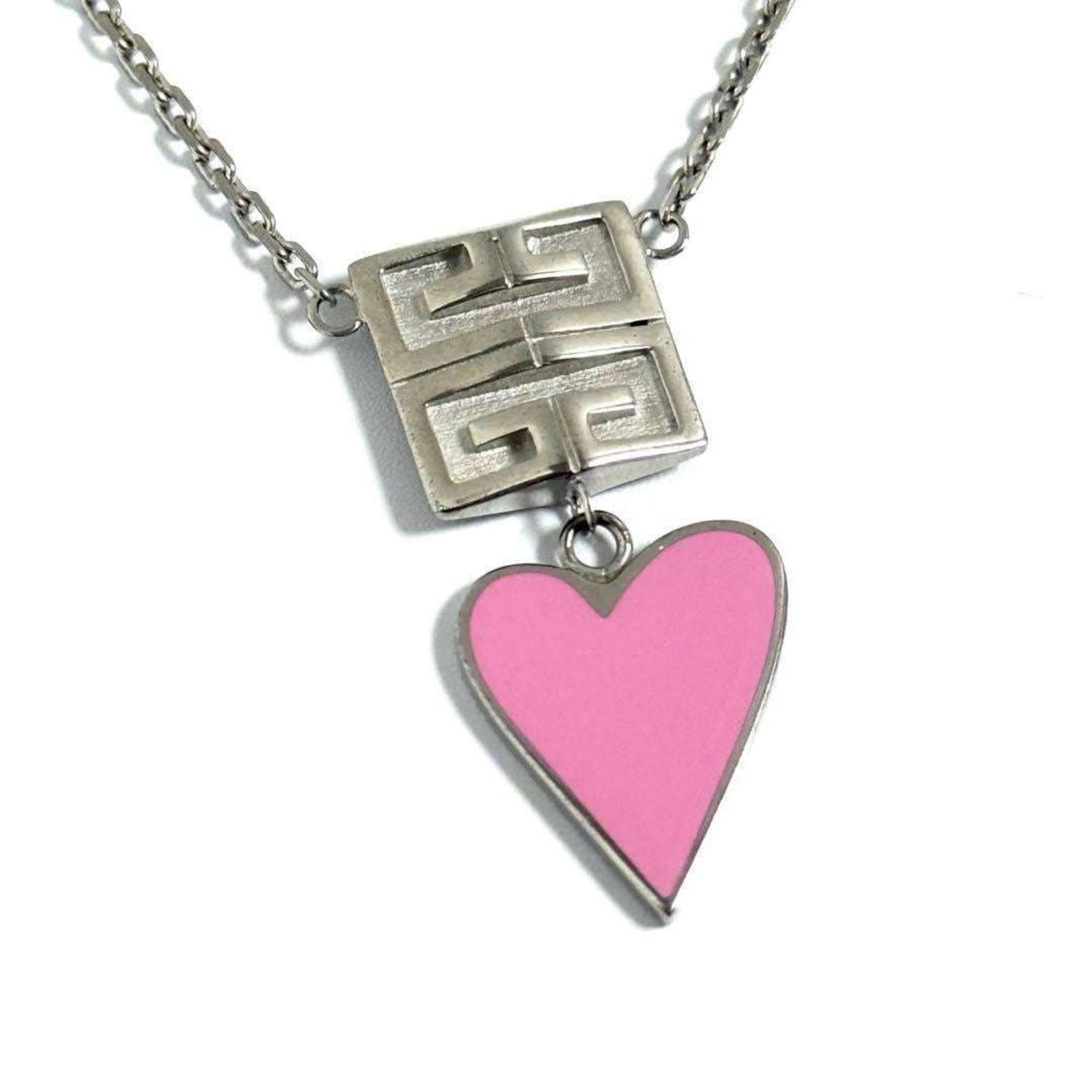 Givenchy Women'S 4G Heart Pendant Necklace: Givenchy Women'S 4G Heart Pendant Necklace The Givenchy Women's 4G Heart Pendant Necklace boasts a sleek design, featuring a striking heart-shaped pendant set against a metal background. With its