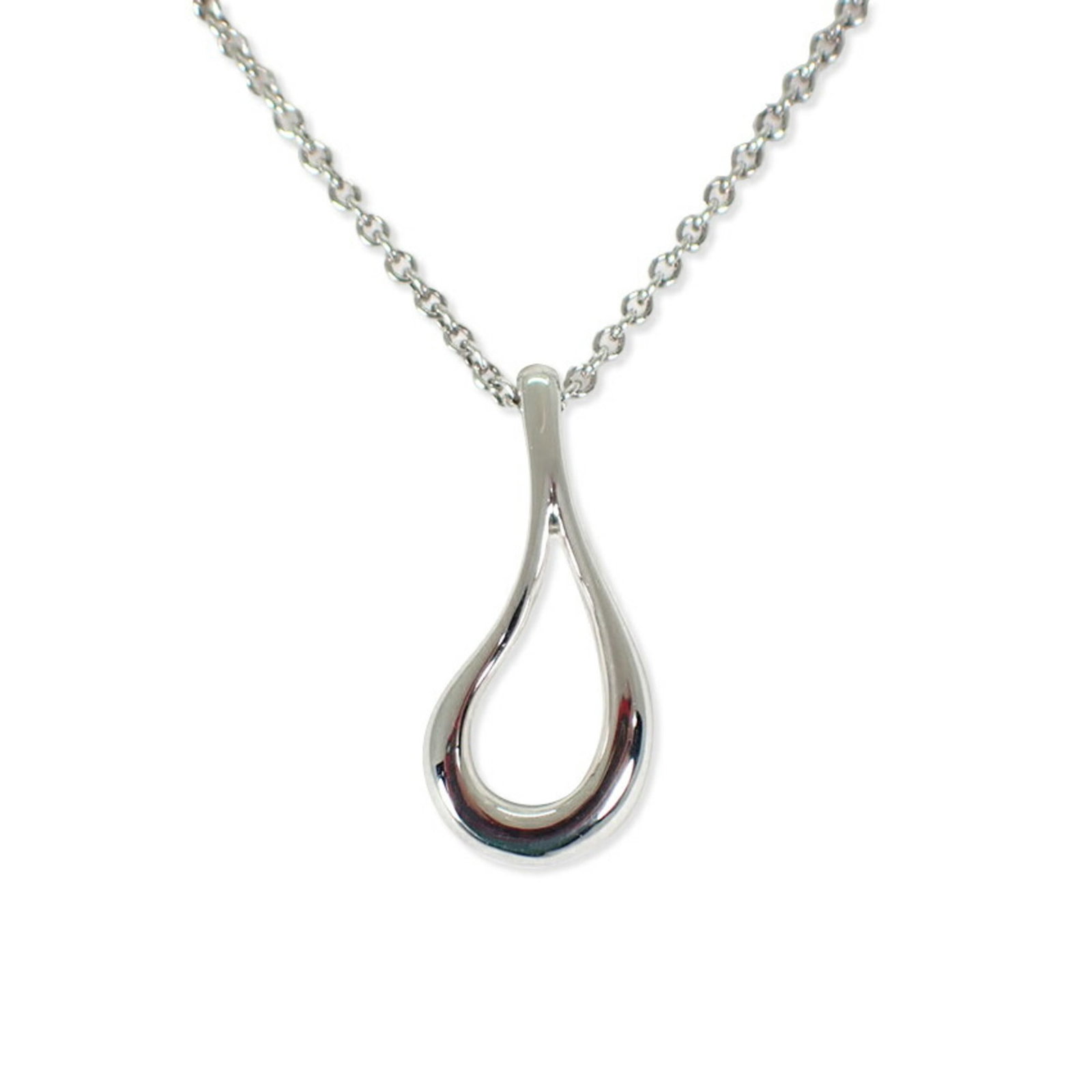 Pendant necklace Teardrop Tiffany J81-6 925: Pendant necklace Teardrop Tiffany J81-6 925 Sterling Silver Teardrop Pendant Necklace in 925. This elegant pendant necklace features a beautiful teardrop design made from high-quality sterling