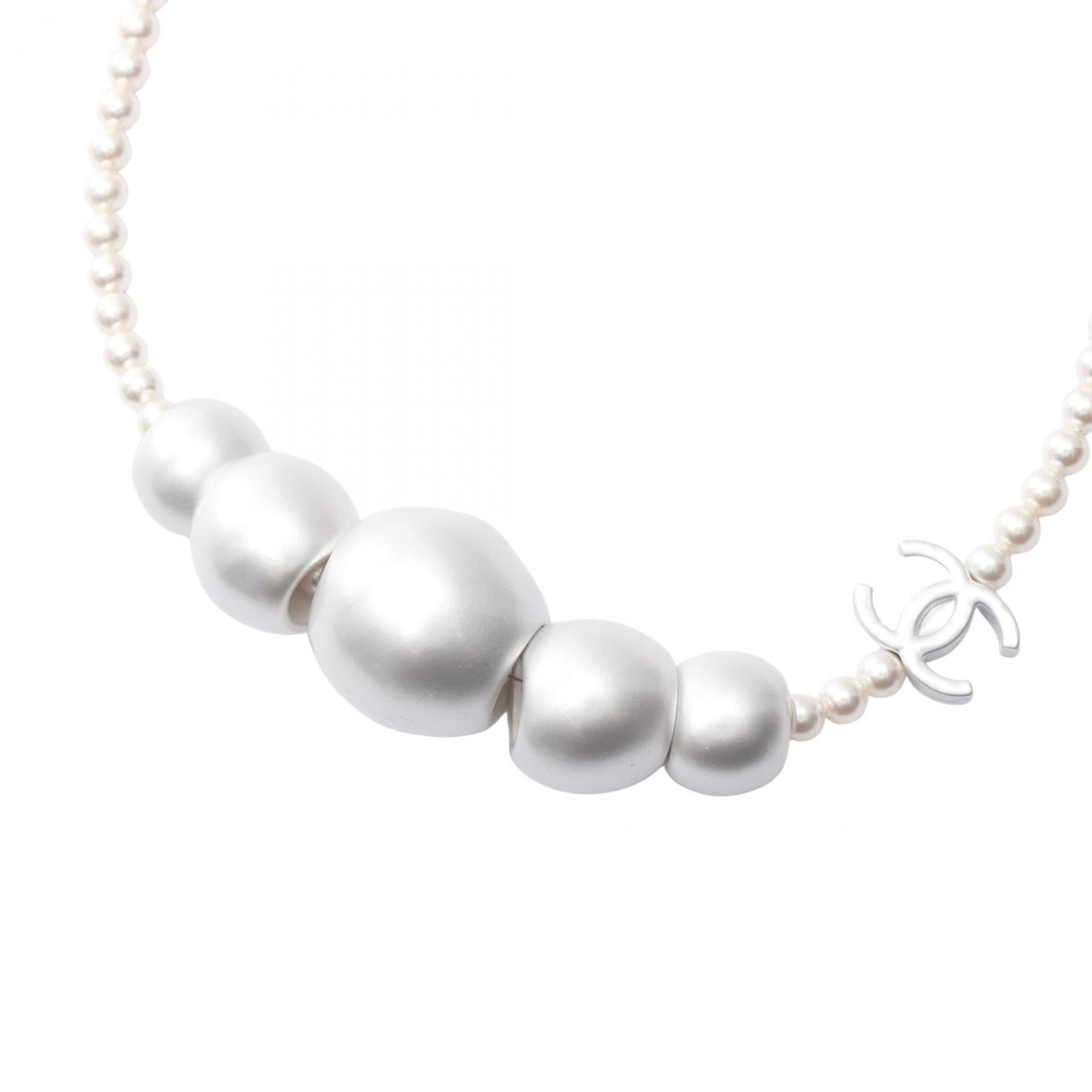 Coco Chanel Mark Necklace In Stainless Steel With Faux Pearls Silver Abe925B19296: Coco Chanel Mark Necklace In Stainless Steel With Faux Pearls Silver Abe925B19296 Stainless steel necklace with a 28mm x 28mm pendant, featuring faux pearls and a silver finish. This Coco