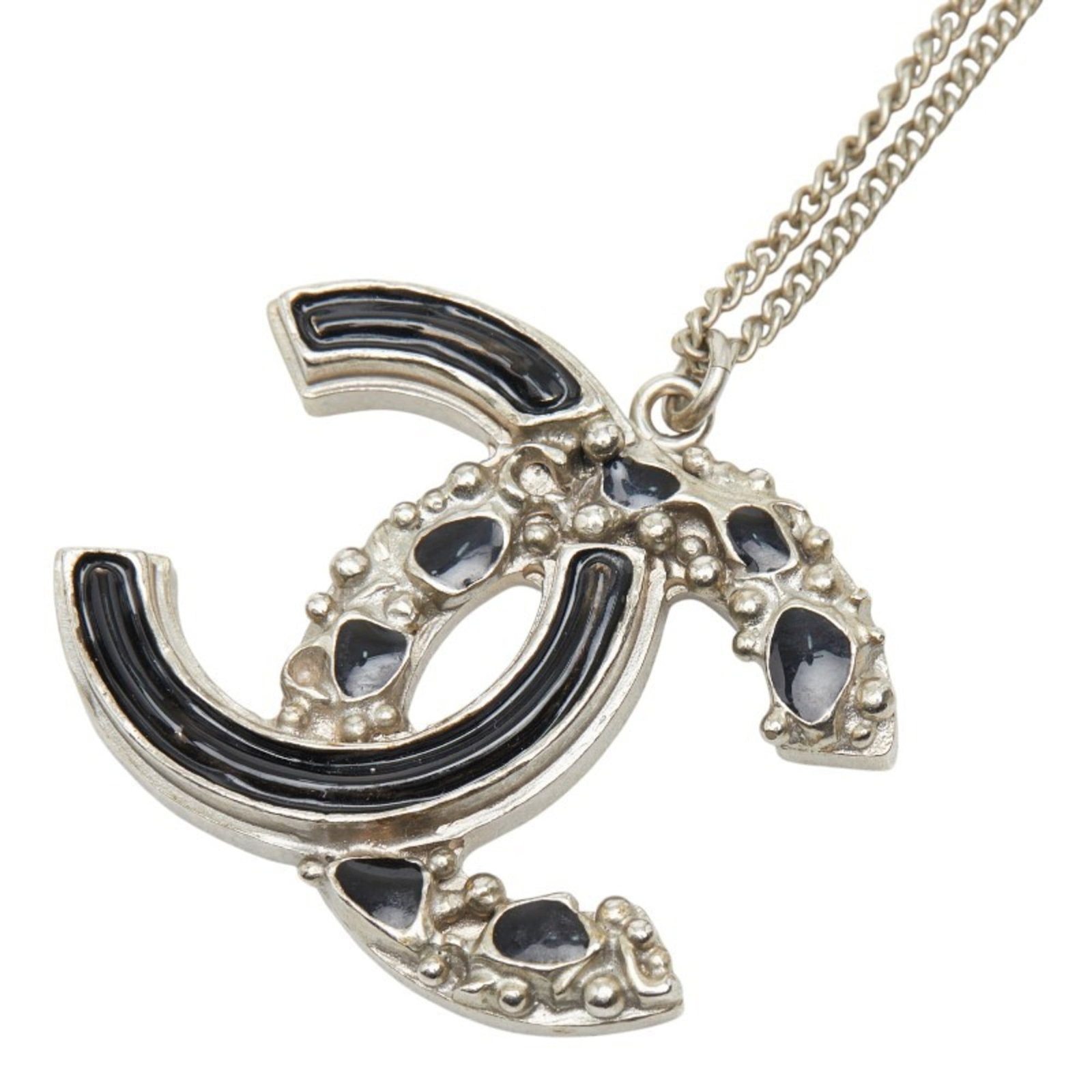 Women's Coco Chanel Mark Necklace Black Silver Metal: Women's Coco Chanel Mark Necklace Black Silver Metal Black silver metal necklace with a 27.5mm x 35.3mm enamel pendant, bearing the iconic Coco Chanel mark, in excellent condition despite some minor