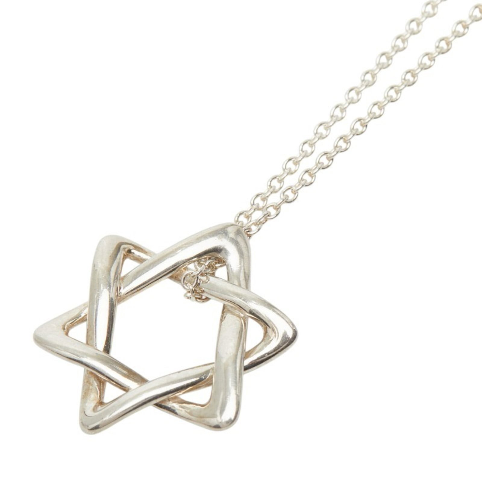 Tiffany & Co. Elsa Peretti Star Of David Hexagram Chain Pendant Necklace Sterling Silver (Sv925): Tiffany & Co. Elsa Peretti Star Of David Hexagram Chain Pendant Necklace Sterling Silver (Sv925) Sterling silver pendant necklace featuring the iconic Elsa Peretti Star Of David Hexagram design from T