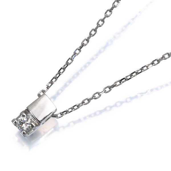 Diamond solitaire necklace platinum: Diamond solitaire necklace platinum Platinum solitaire necklace showcases a natural diamond as its main stone, set in high-quality platinum metal. The elegant pendant style highlights the diamond's be