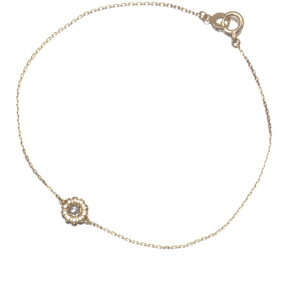 Bracelet Gold Diamond 0.08ct Rose cut 18k 750 yellow: Bracelet Gold Diamond 0.08ct Rose cut 18k 750 yellow 18k yellow gold bracelet features a stunning rose-cut diamond weighing 0.08ct, set in a beautiful Floralia collection design. The bracelet