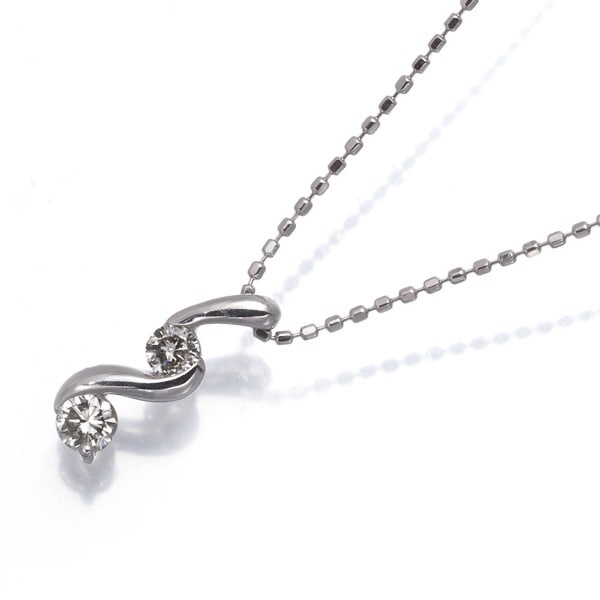 Brown Diamond 0.20Ct 2P Necklace 18K 750 White Gold: Brown Diamond 0.20Ct 2P Necklace 18K 750 White Gold The 0.20Ct brown diamond pendant shines in an 18k white gold setting, its natural beauty showcased in a delicate necklace design. The 2P cut style a