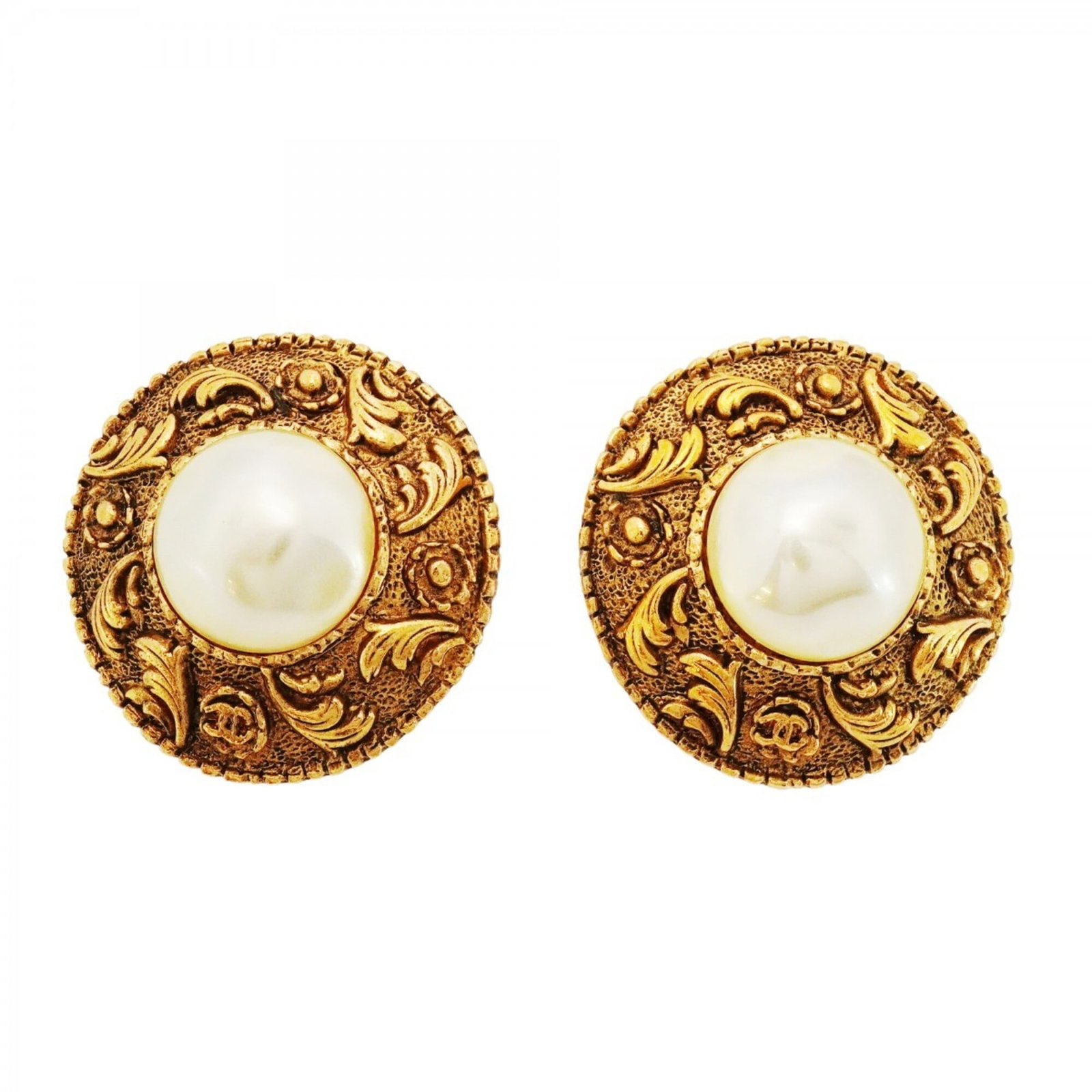 Clip earrings gold plating by Chanel: Clip earrings gold plating by Chanel Gold plating by Chanel adds a touch of luxury to these clip earrings, featuring a subtle gold finish that catches the light. With their compact size and elegant