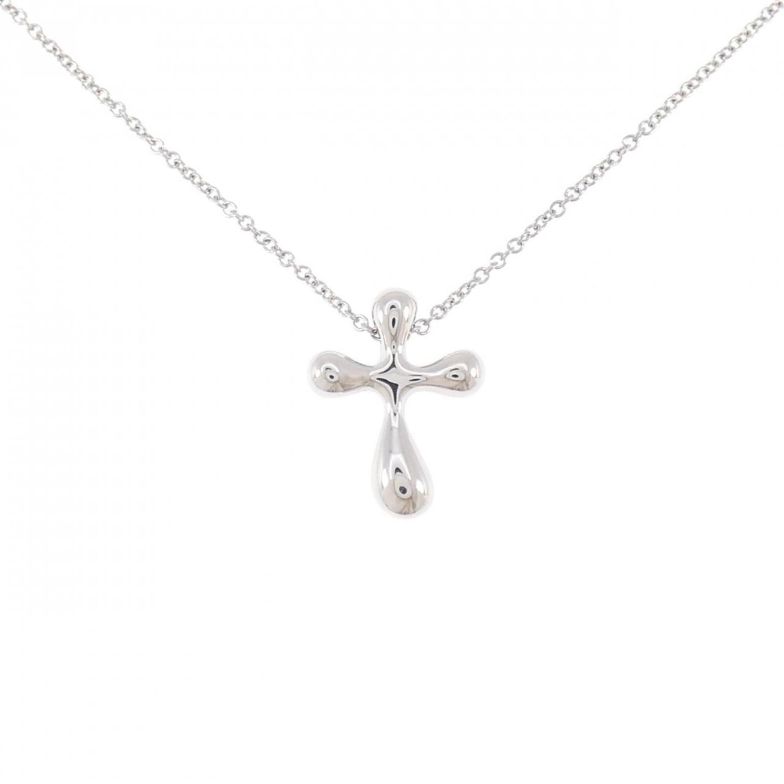 Cross small necklace Tiffany: Cross small necklace Tiffany Platinum 950 Tiffany necklace with a small pendant, measuring 15.9mm x 12mm, features a delicate design that adds a touch to any outfit. The necklace has a 41 cm / 16.14''