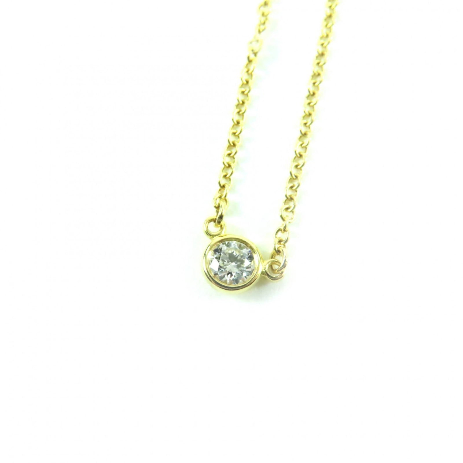 Tiffany&Co. Tiffany & Co. Elsa Peretti By The Yard K18 750 (Yellow Gold) Current Model 0.08Ct 1P: Tiffany&Co. Tiffany & Co. Elsa Peretti By The Yard K18 750 (Yellow Gold) Current Model 0.08Ct 1P Tiffany & Co.'s Elsa Peretti necklace features a 0.08 carat K18 yellow gold pendant, measuring 4mm in d