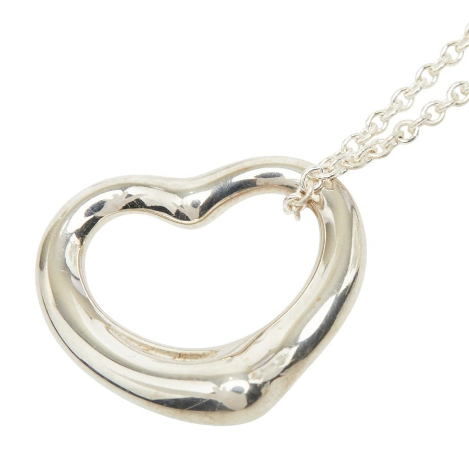 Elsa Peretti Open Heart Chain Pendant Necklace for Women Sv925 Silver Tiffany & Co.: Elsa Peretti Open Heart Chain Pendant Necklace for Women Sv925 Silver Tiffany & Co. Elsa Peretti's iconic Open Heart Chain Pendant shines in sterling silver, its delicate design and subtle sparkle mak