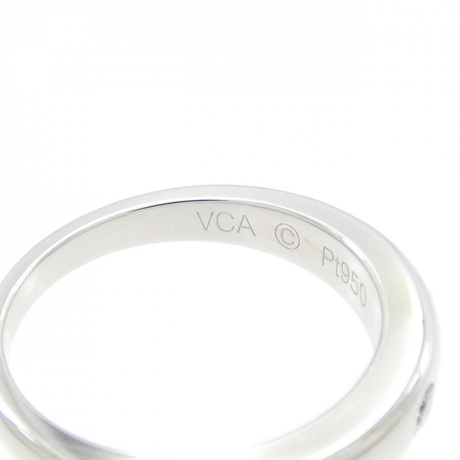 Arpels Band Platinum Ring Van Cleef - 4
