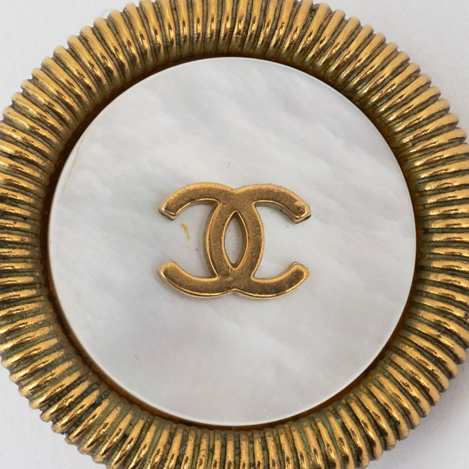Shell clip earrings Chanel - 3