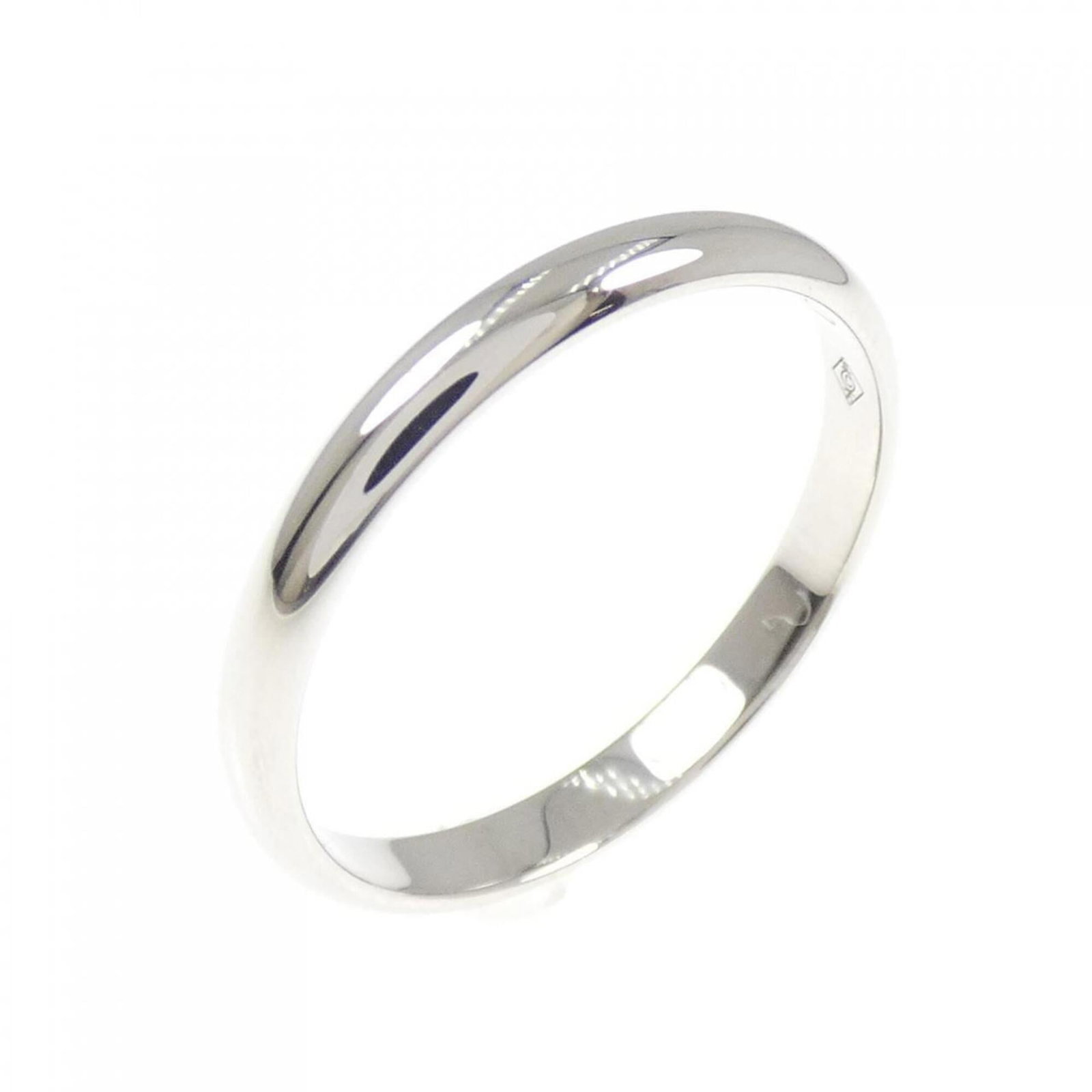 Ring Band by Platinum 950: Ring Band by Platinum 950 Platinum 950 construction provides exceptional durability and shine, while the silver tone adds a touch of elegance to this Cartier-style band ring. With its sleek design